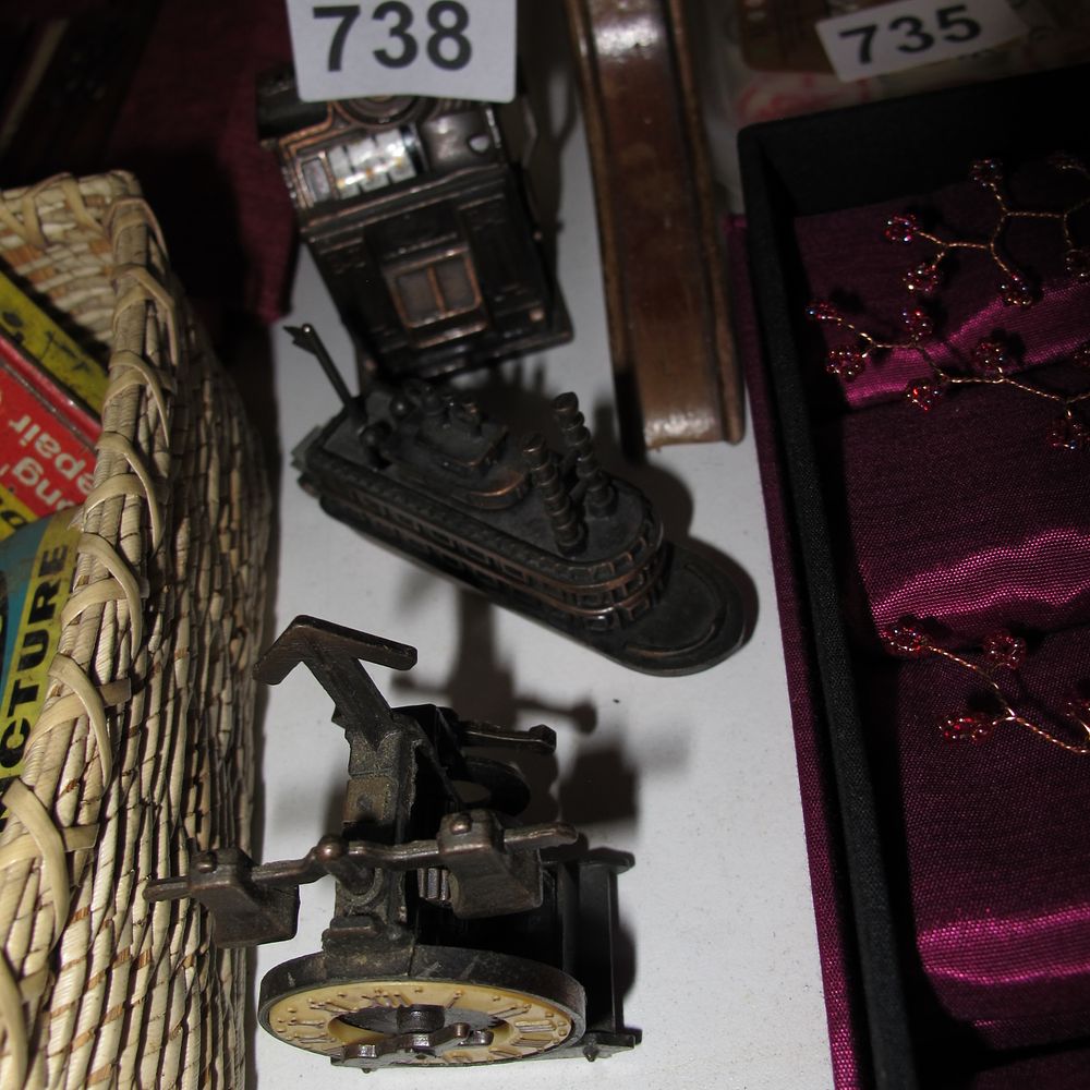 Lot 738: A Trio of Vintage Novelty Miniature Pencil Sharpeners