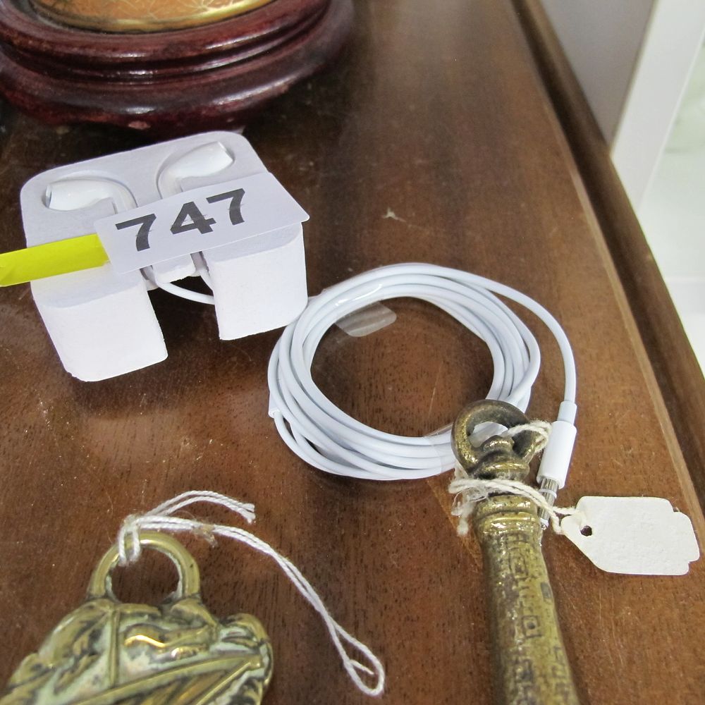 Lot 747: Three Items Comprising a Pair of Wired Earphones...