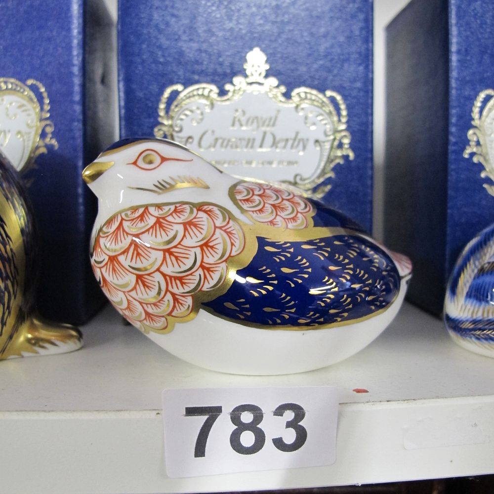 Lot 783: Royal Crown Derby Imari Quail Porcelain Paperweight