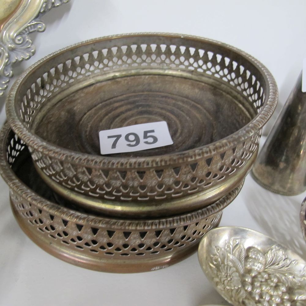 Lot 795: A Pair of George IV or William IV...
