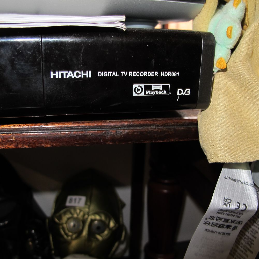 Lot 814: Hitachi HDR081 Digital TV Recorder