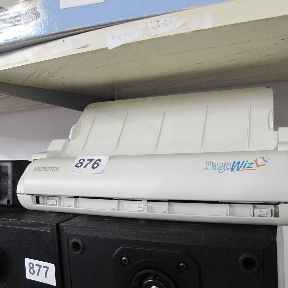 Lot 876: Microtek PageWiz Portable Sheet-Fed Document Scanner