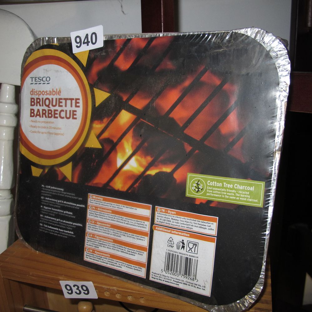 Lot 940: A Tesco Disposable Briquette Barbecue