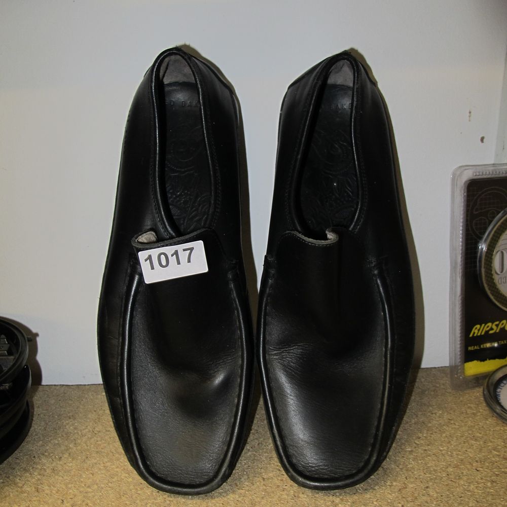 Lot 1017: A Pair of Ted Baker Men's Black Leather...