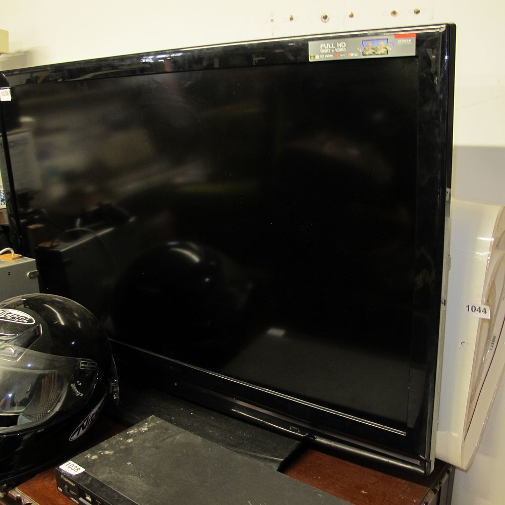 Lot 1036: A Hitachi Television