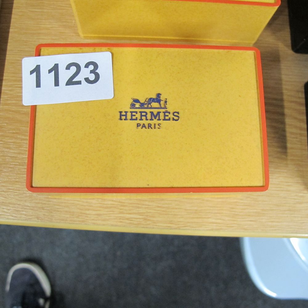 Lot 1123: An Hermès Rectangular Presentation Box