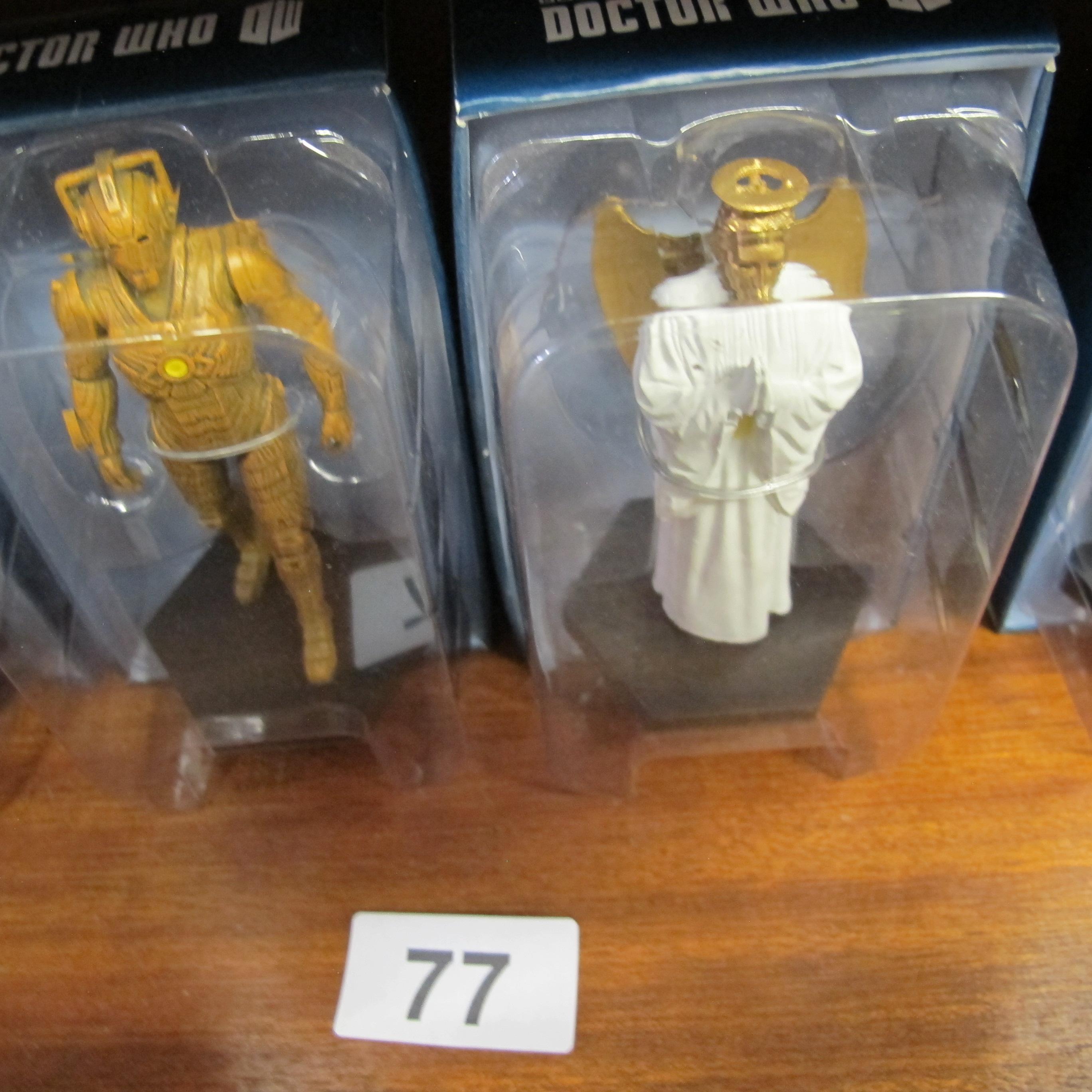 Lot 77