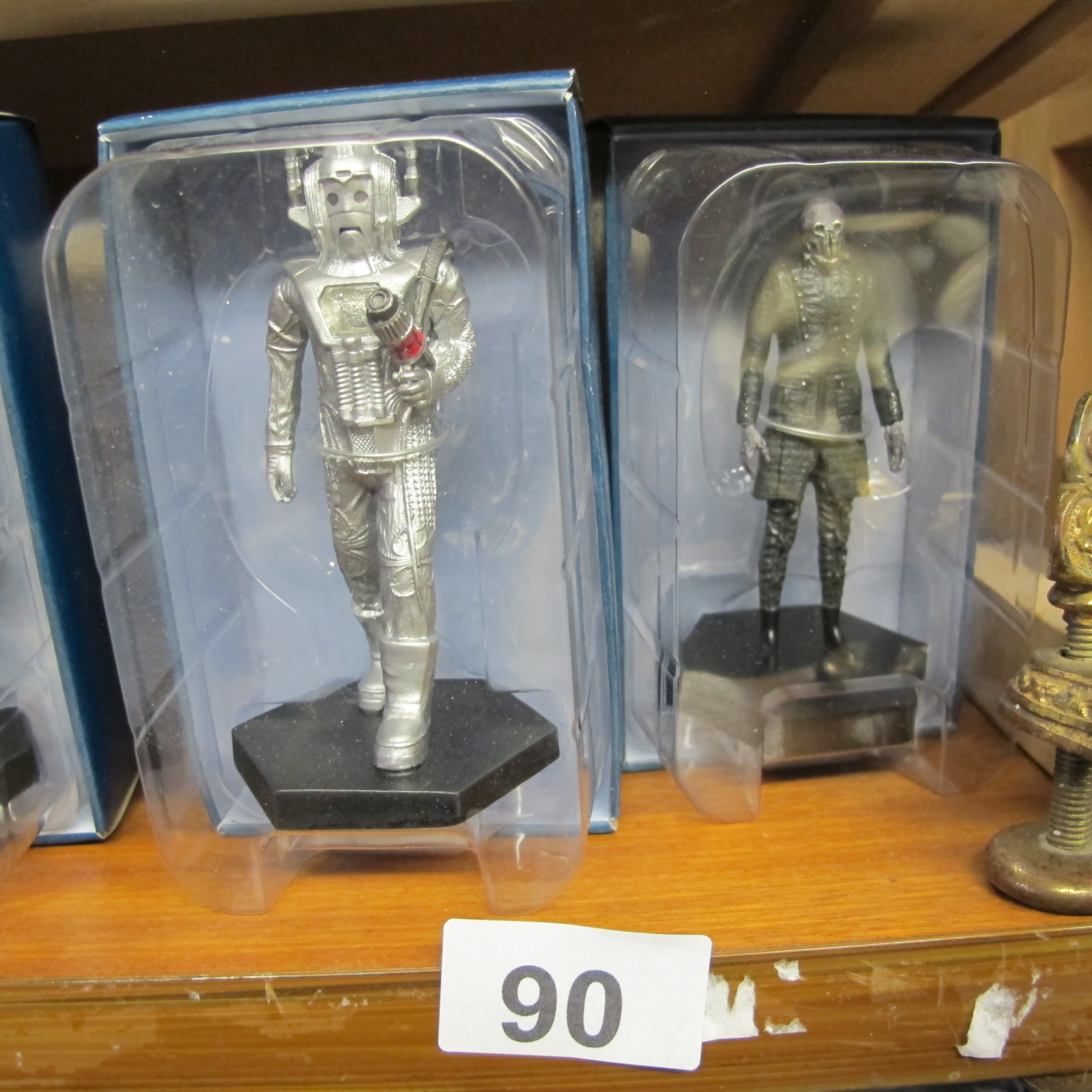 Lot 90