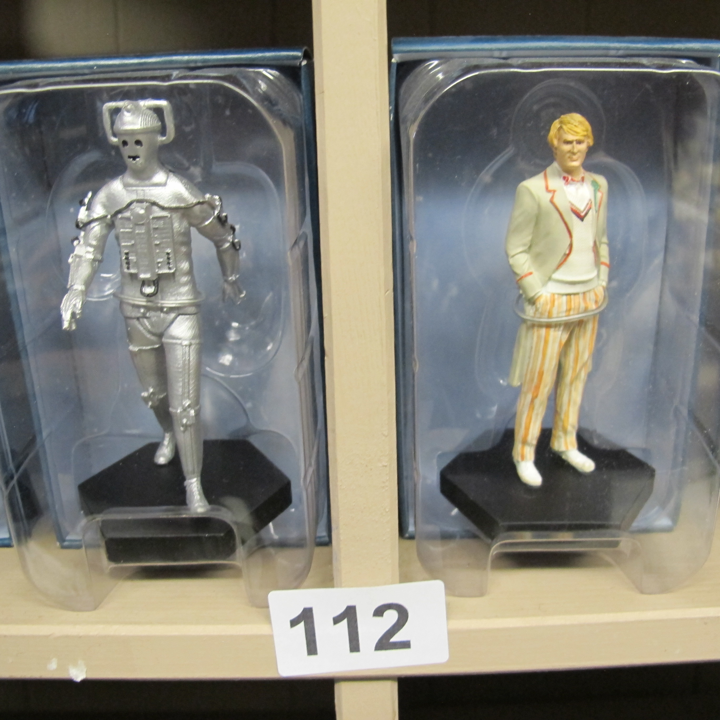 Lot 112