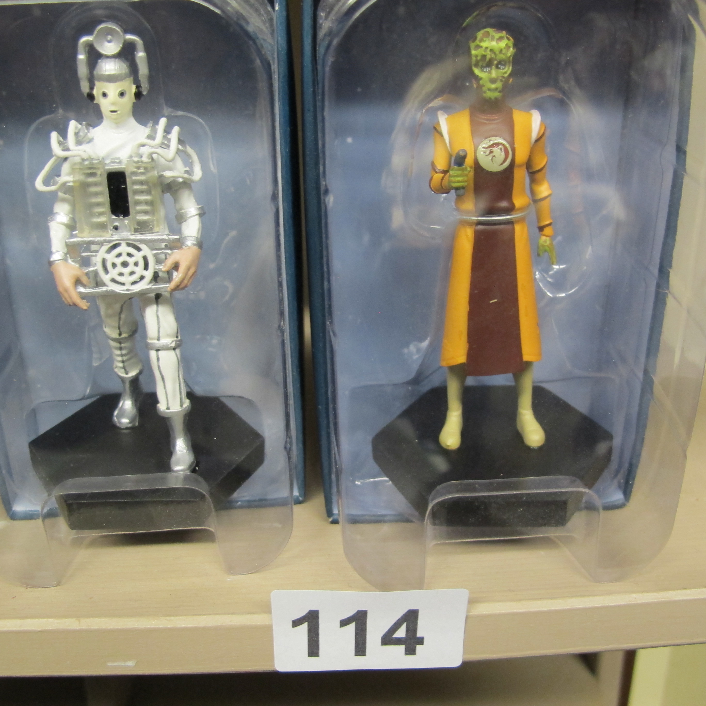 Lot 114