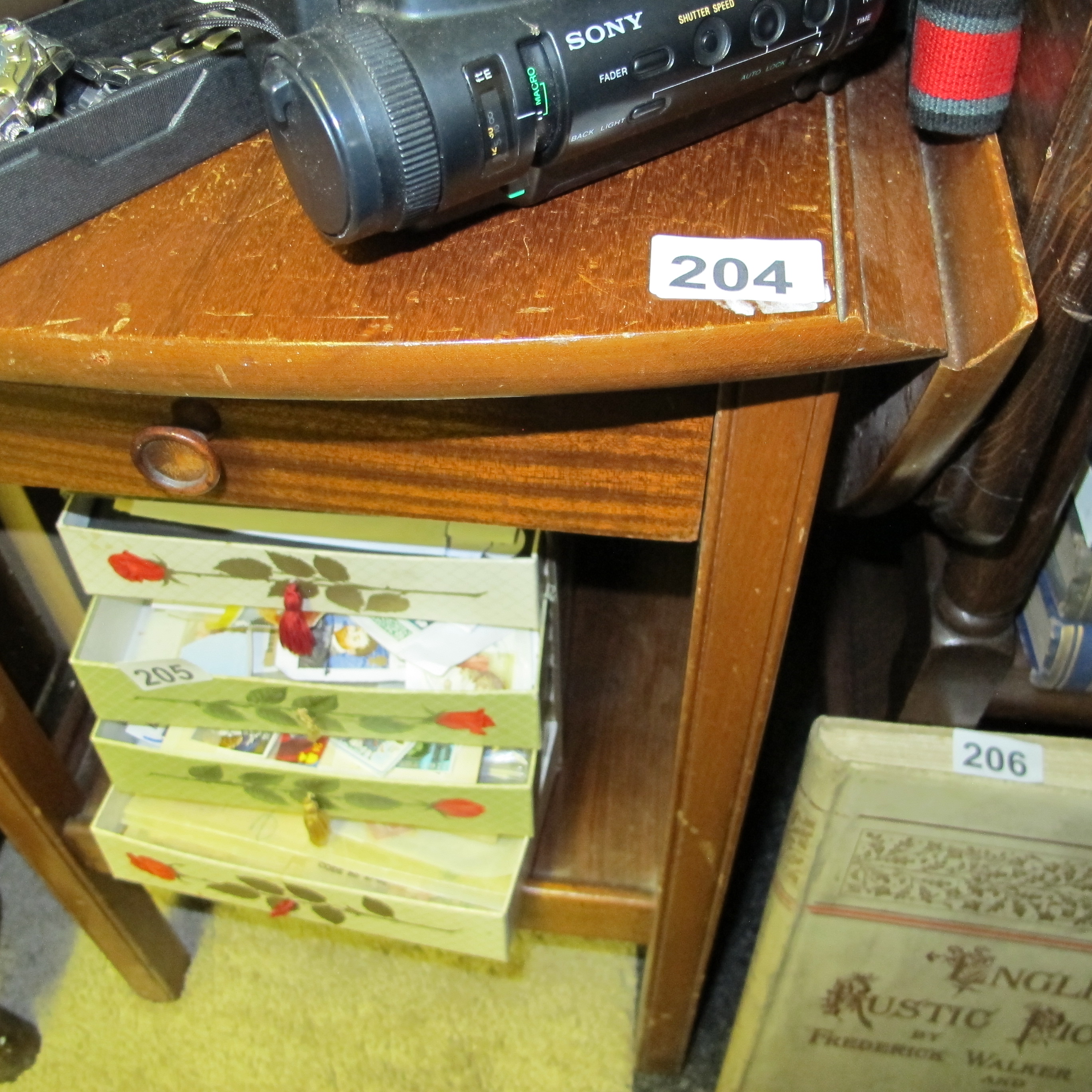 Lot 204