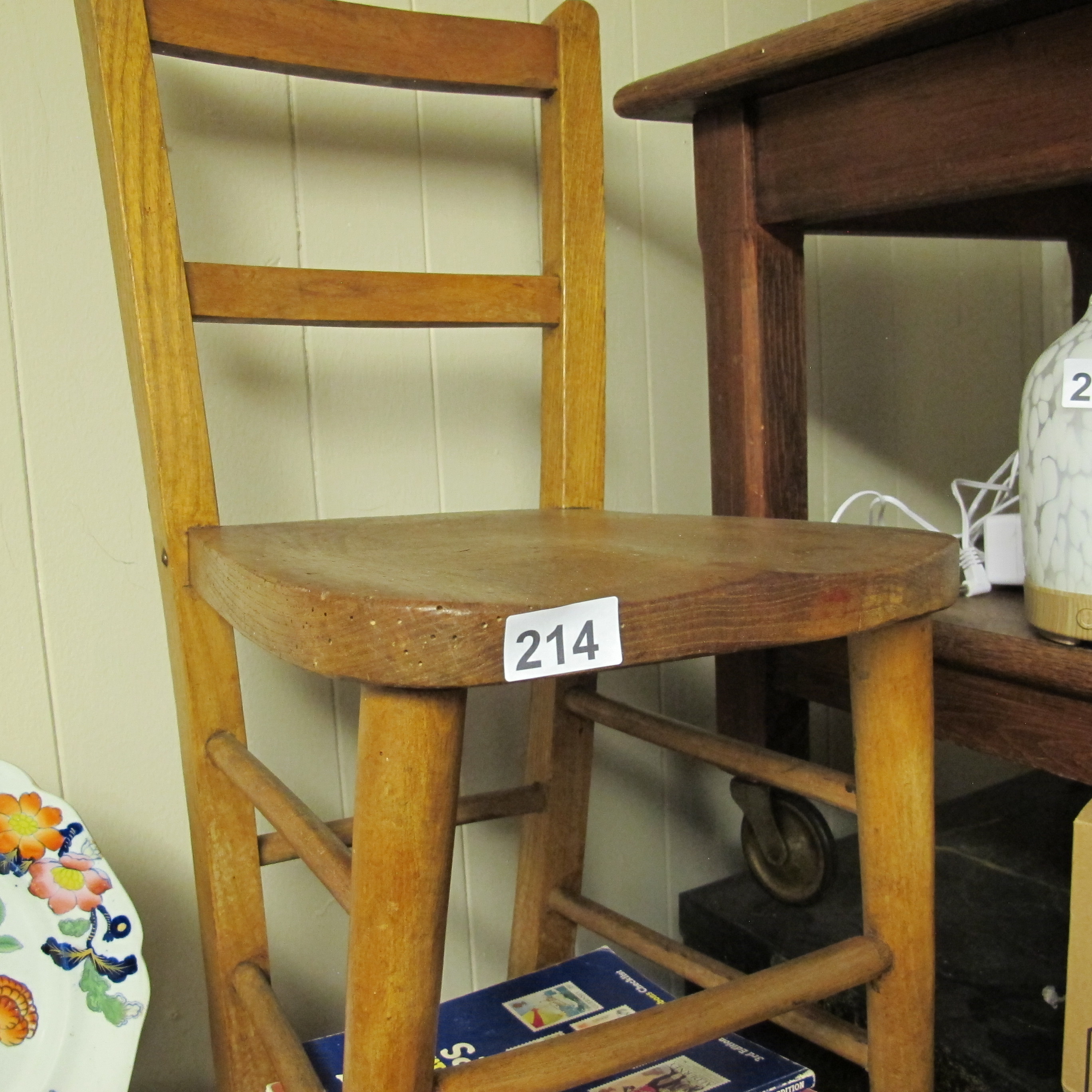 Lot 214