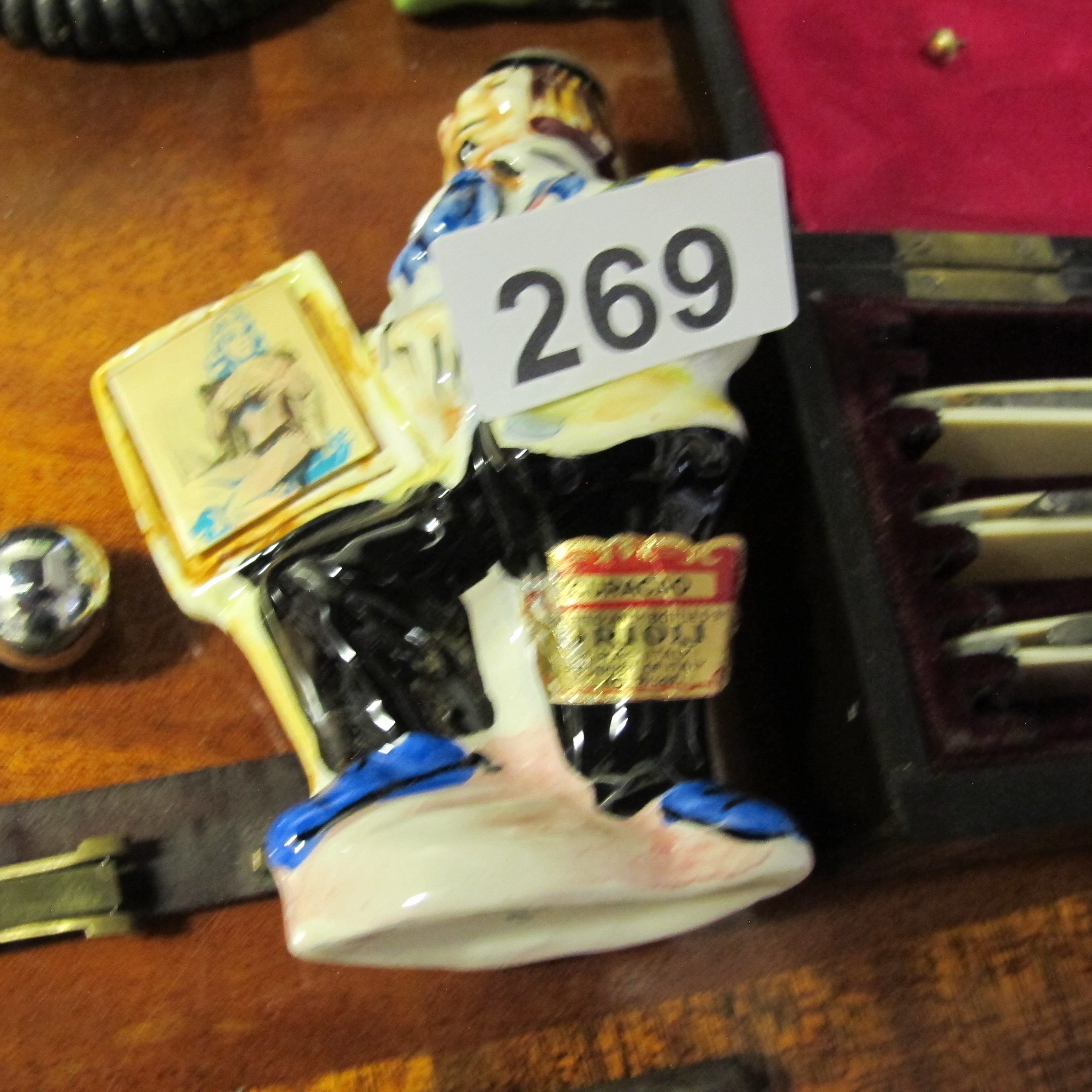 Lot 269