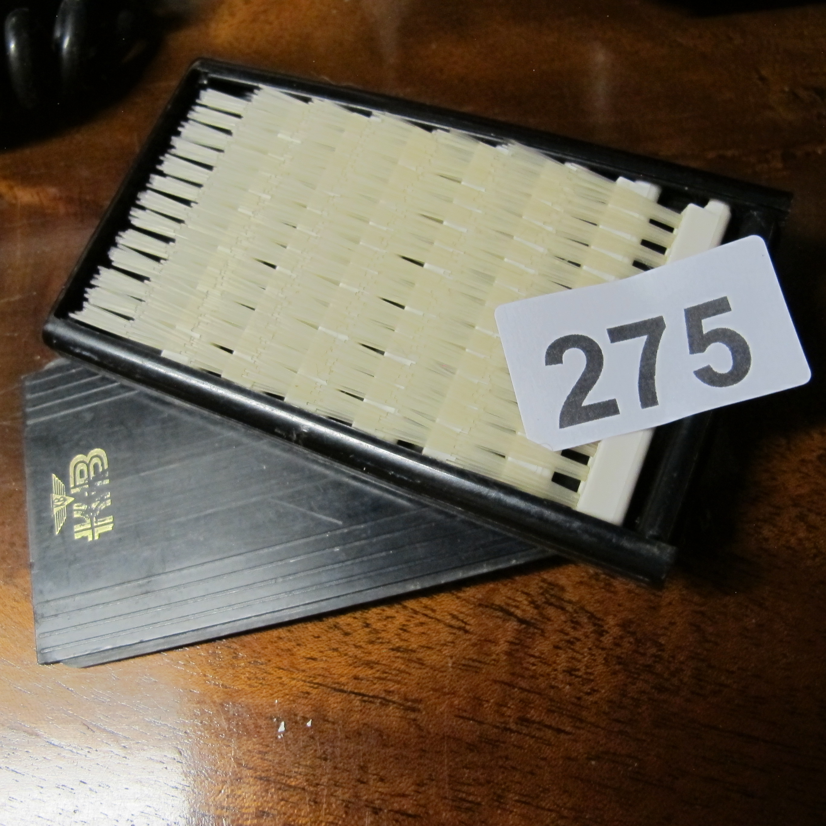 Lot 275
