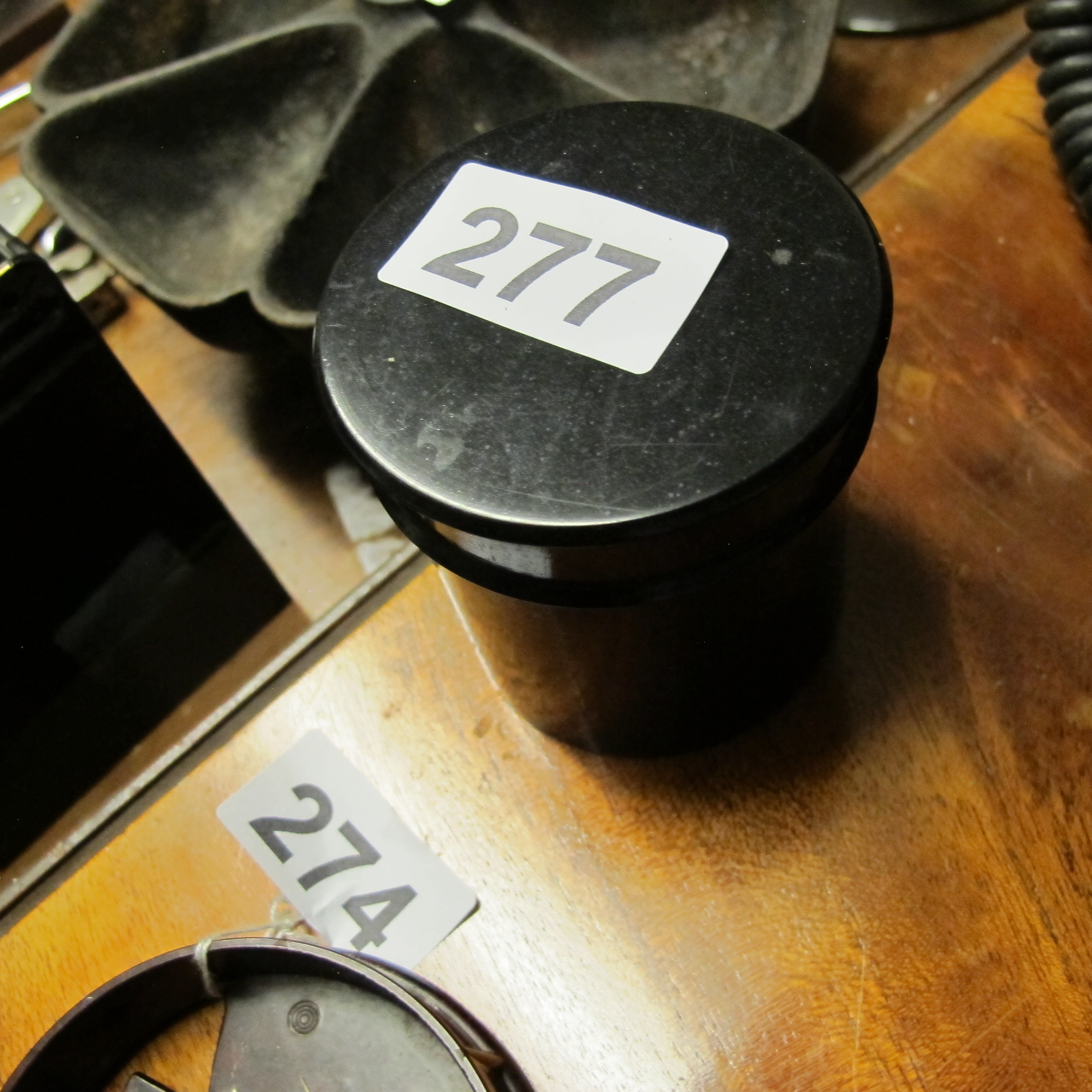 Lot 277