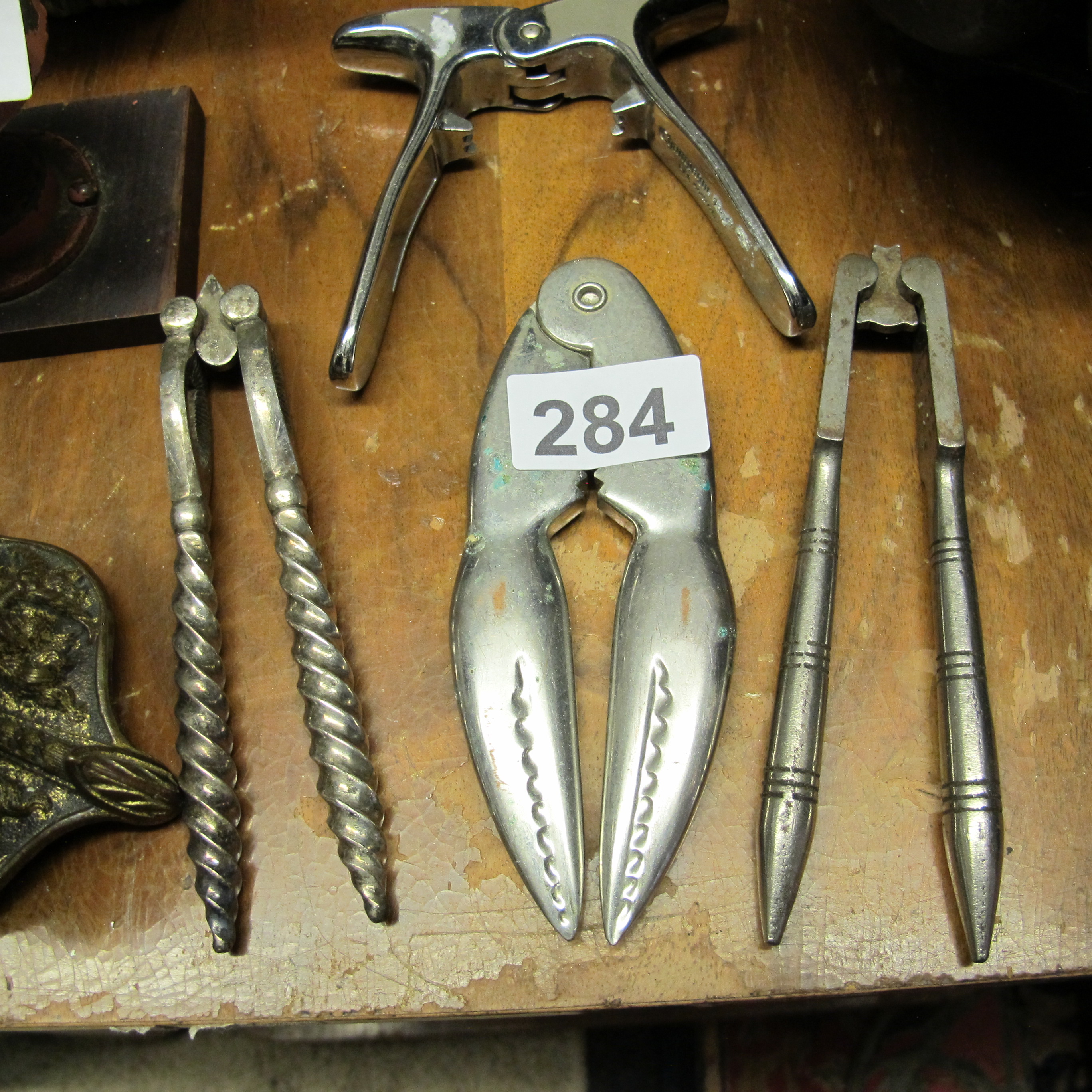 Lot 284