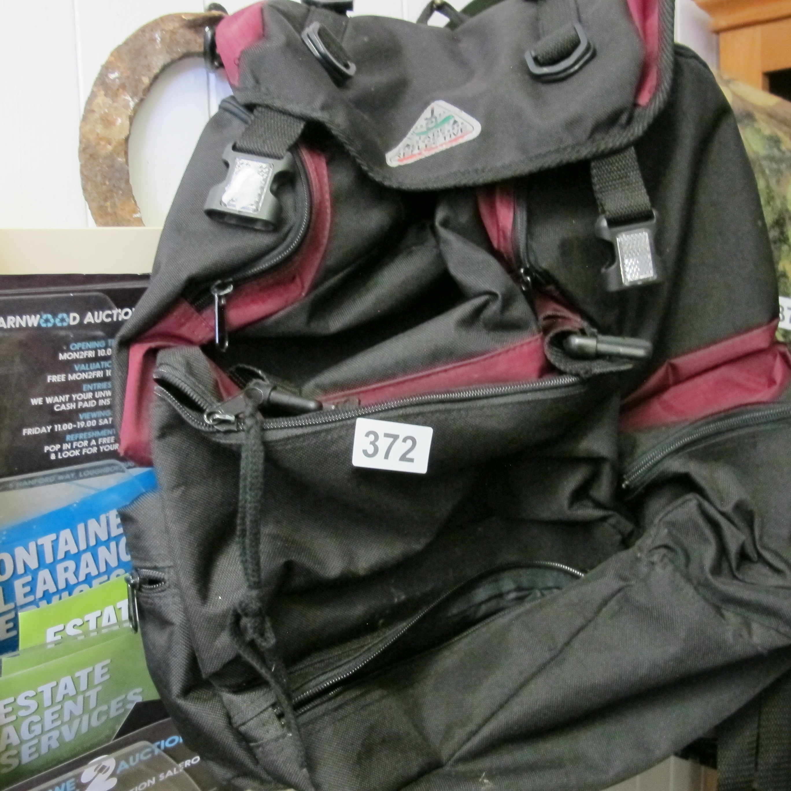 Lot 372