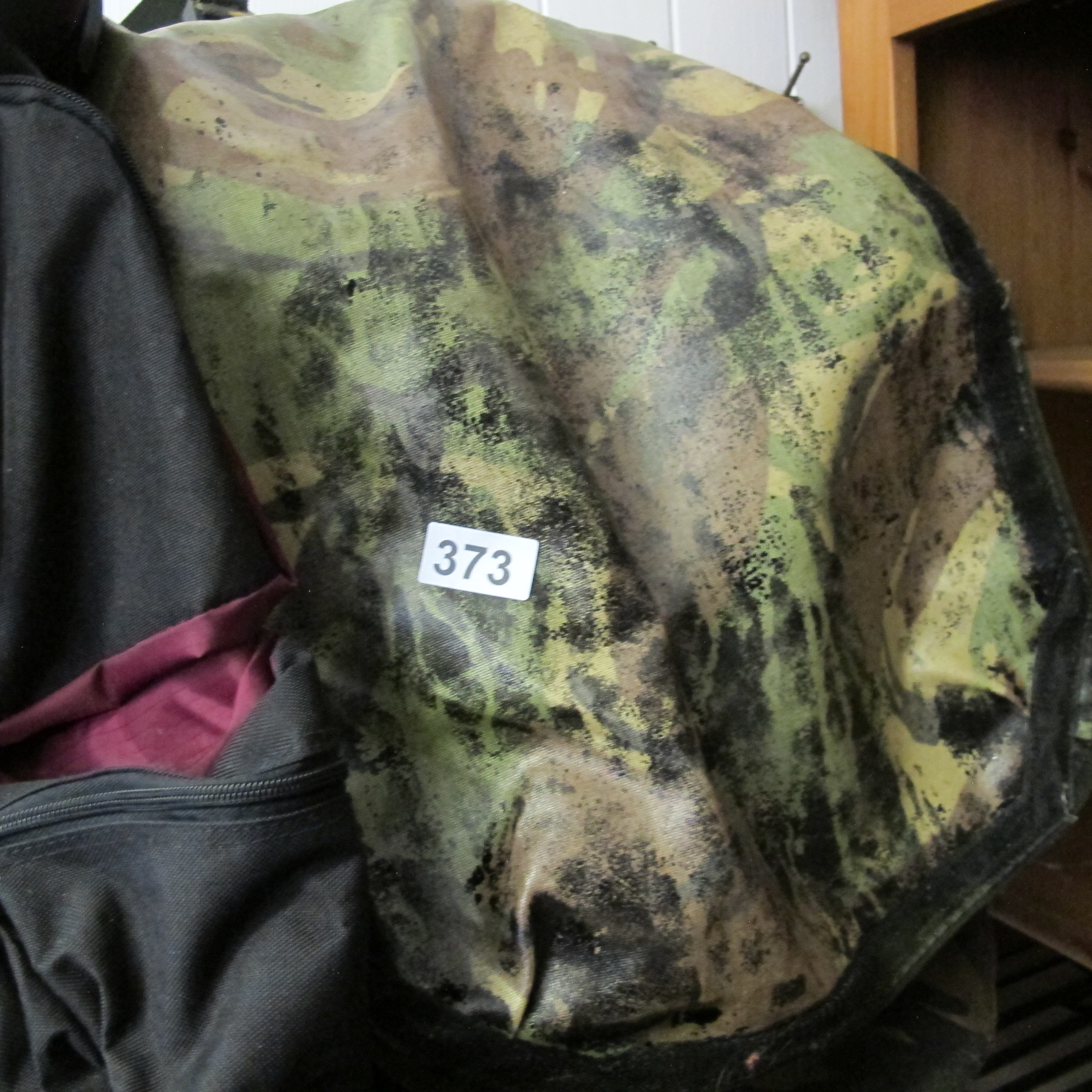 Lot 373