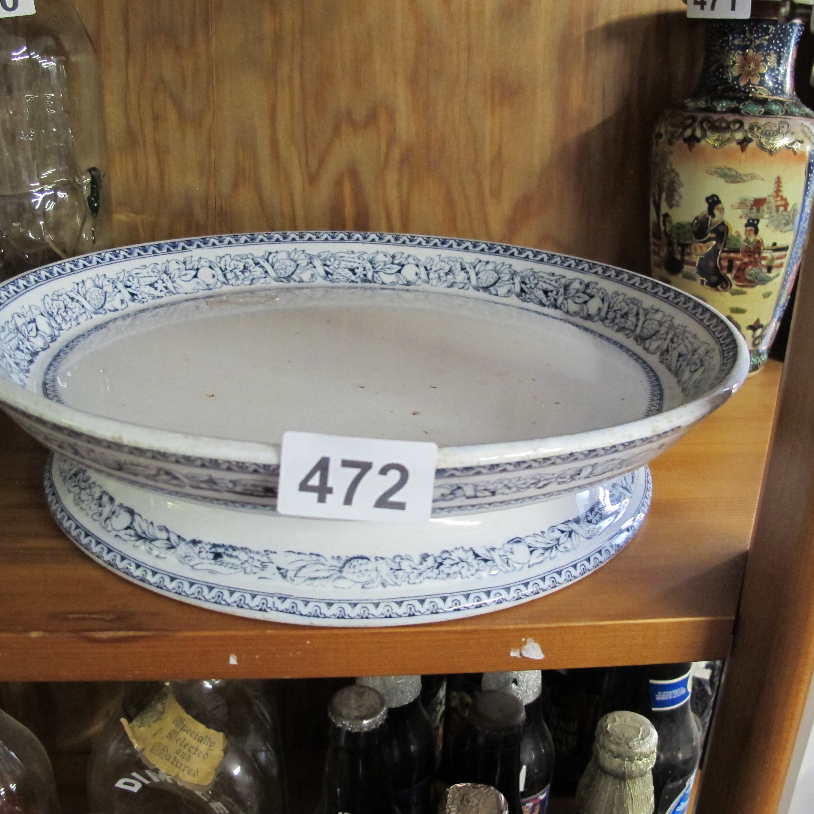 Lot 472