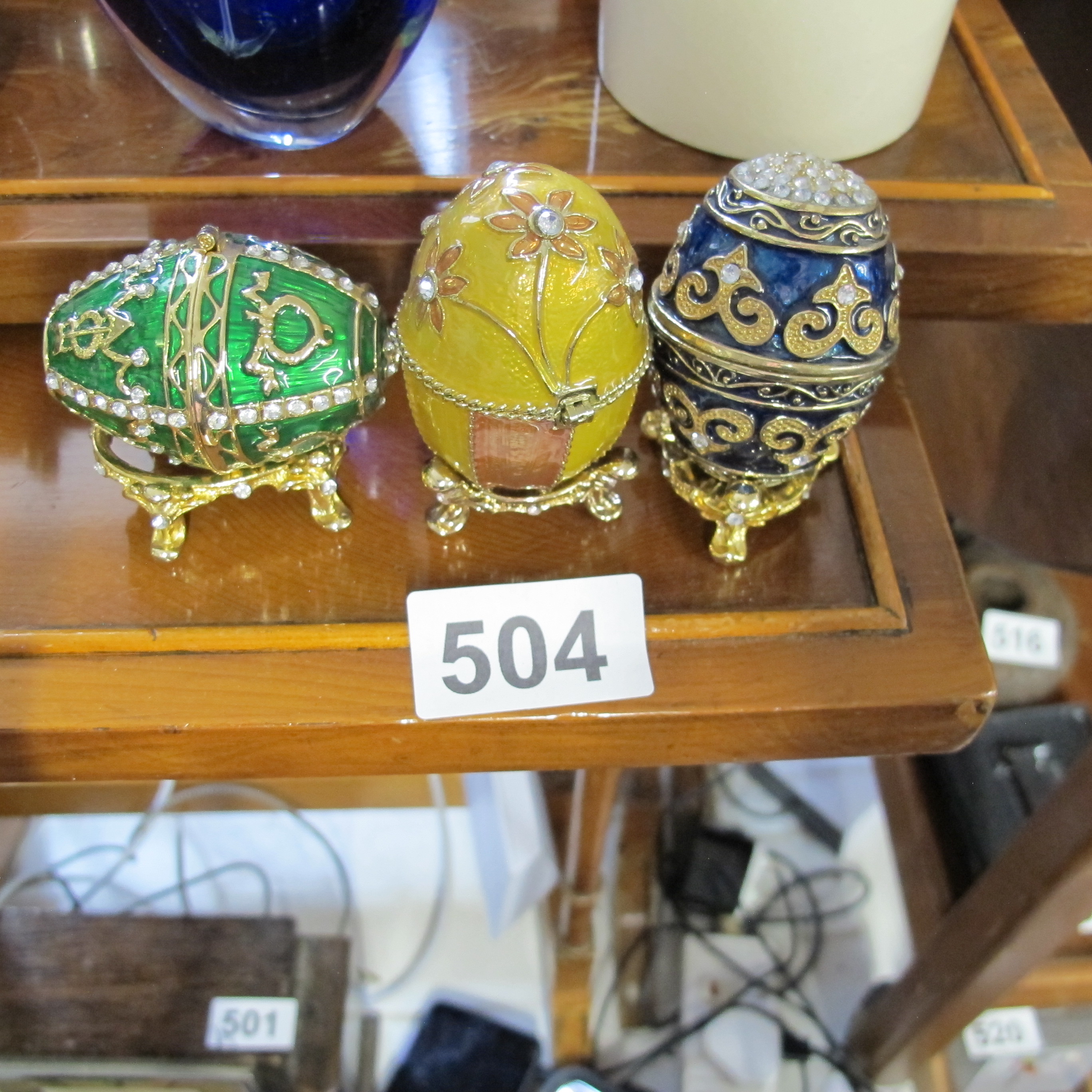 Lot 504