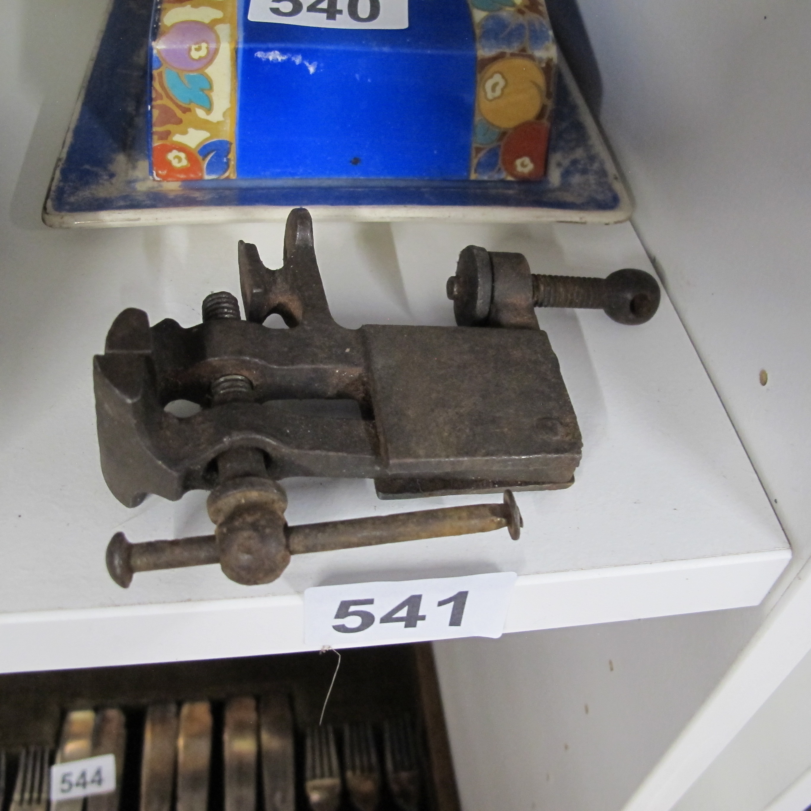 Lot 541