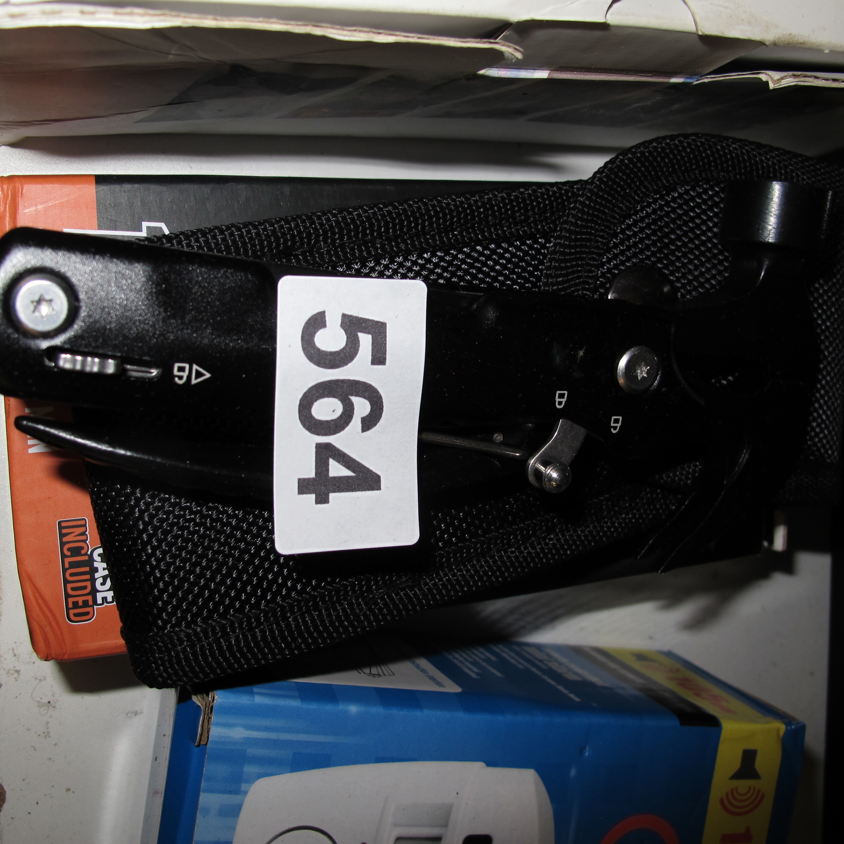 Lot 564