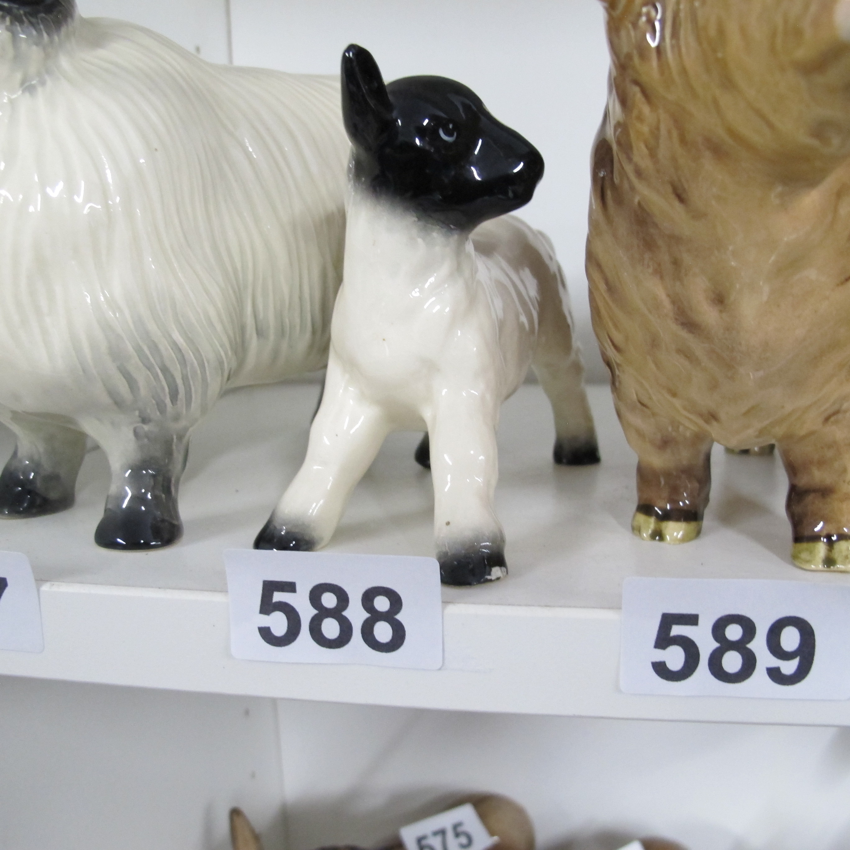 Lot 588