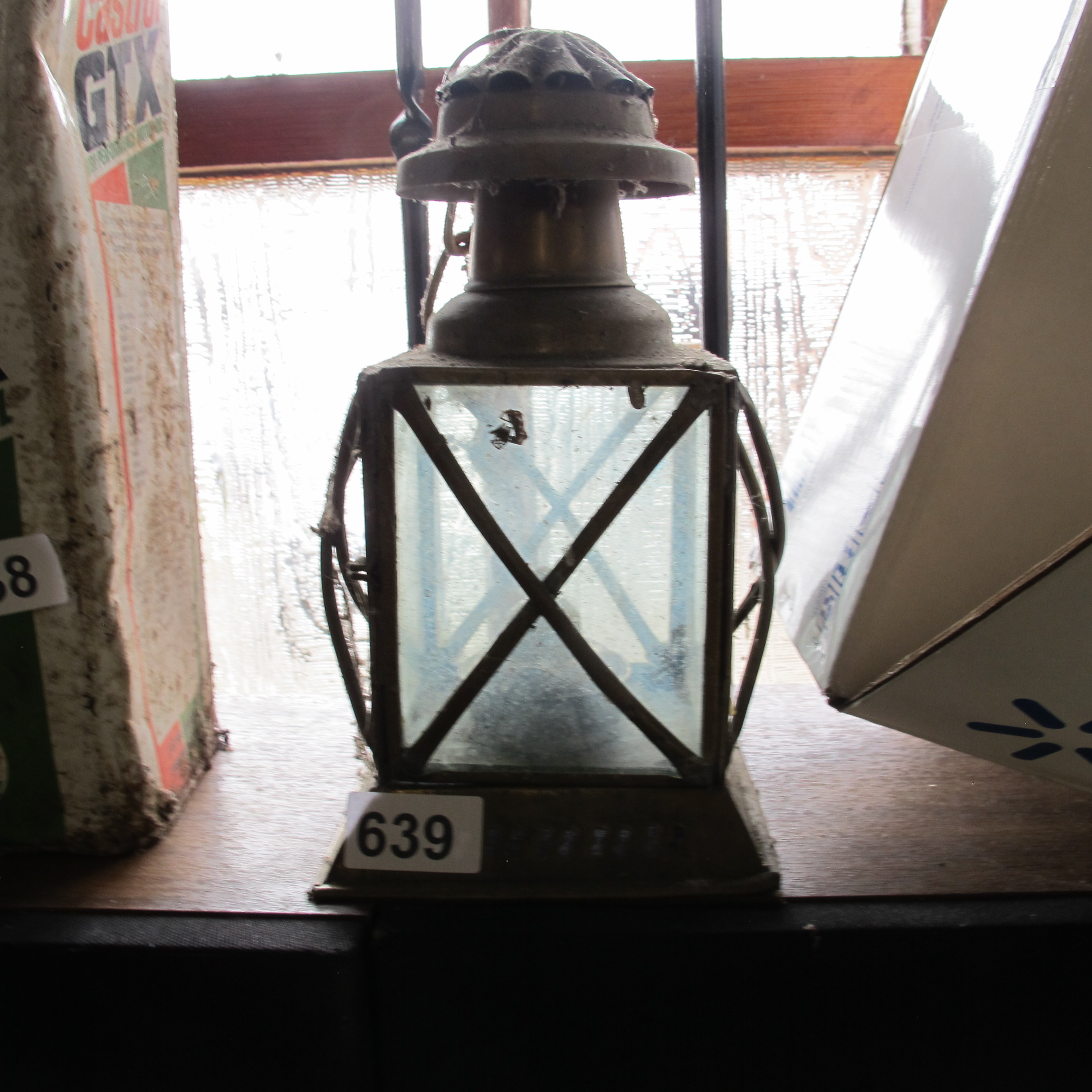 Lot 639