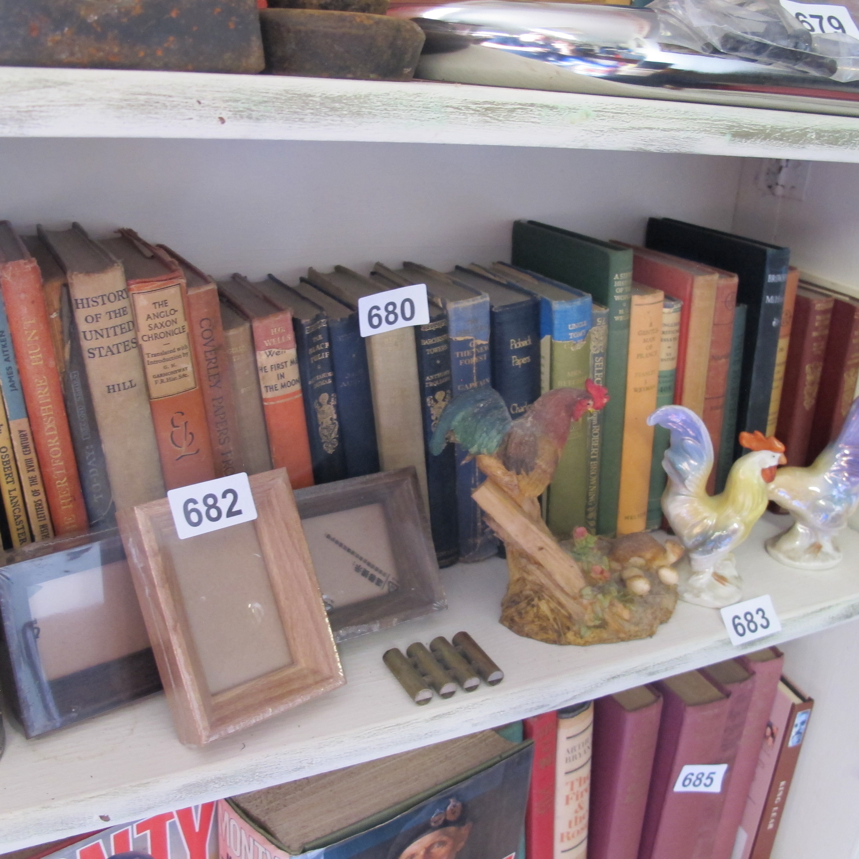 Lot 680