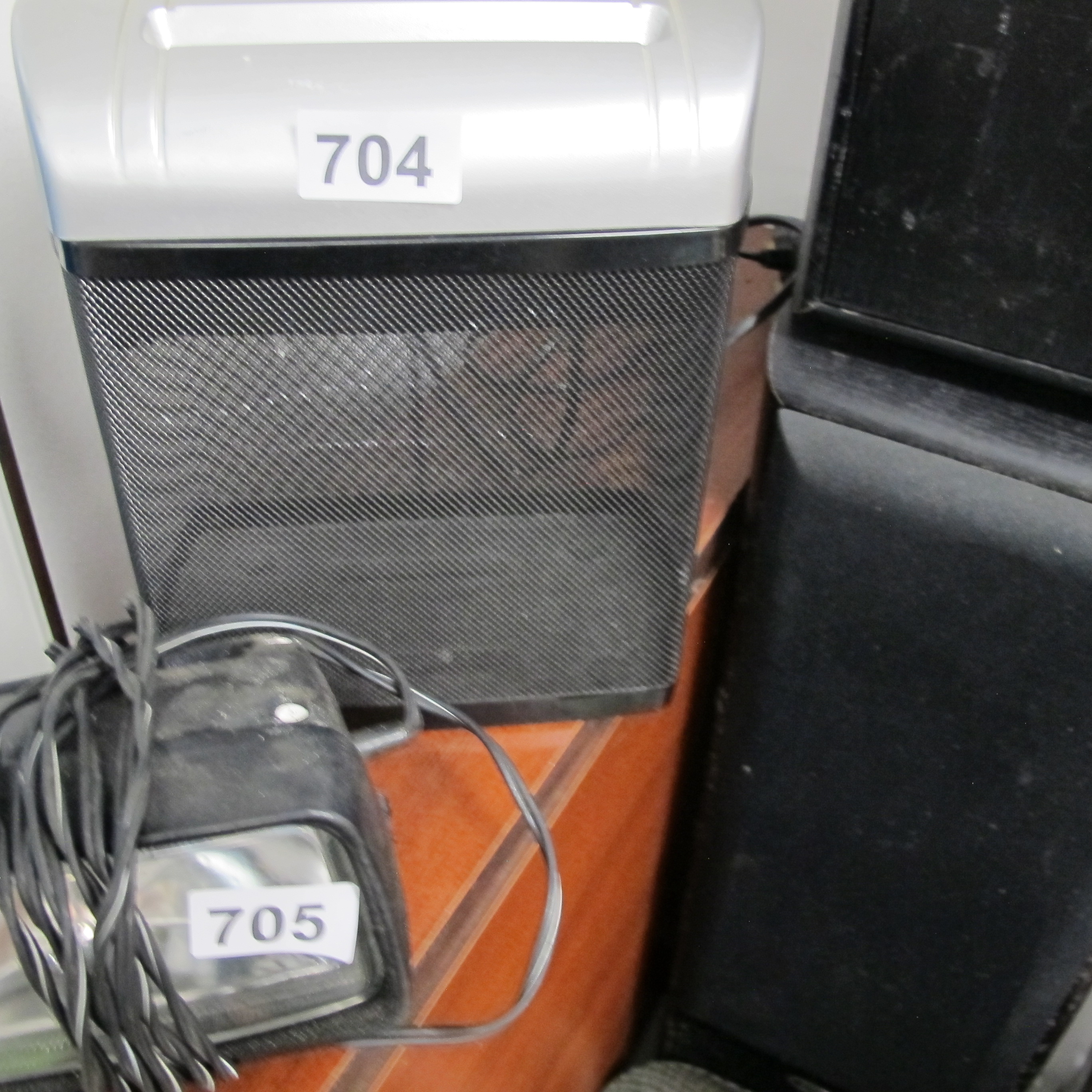 Lot 704
