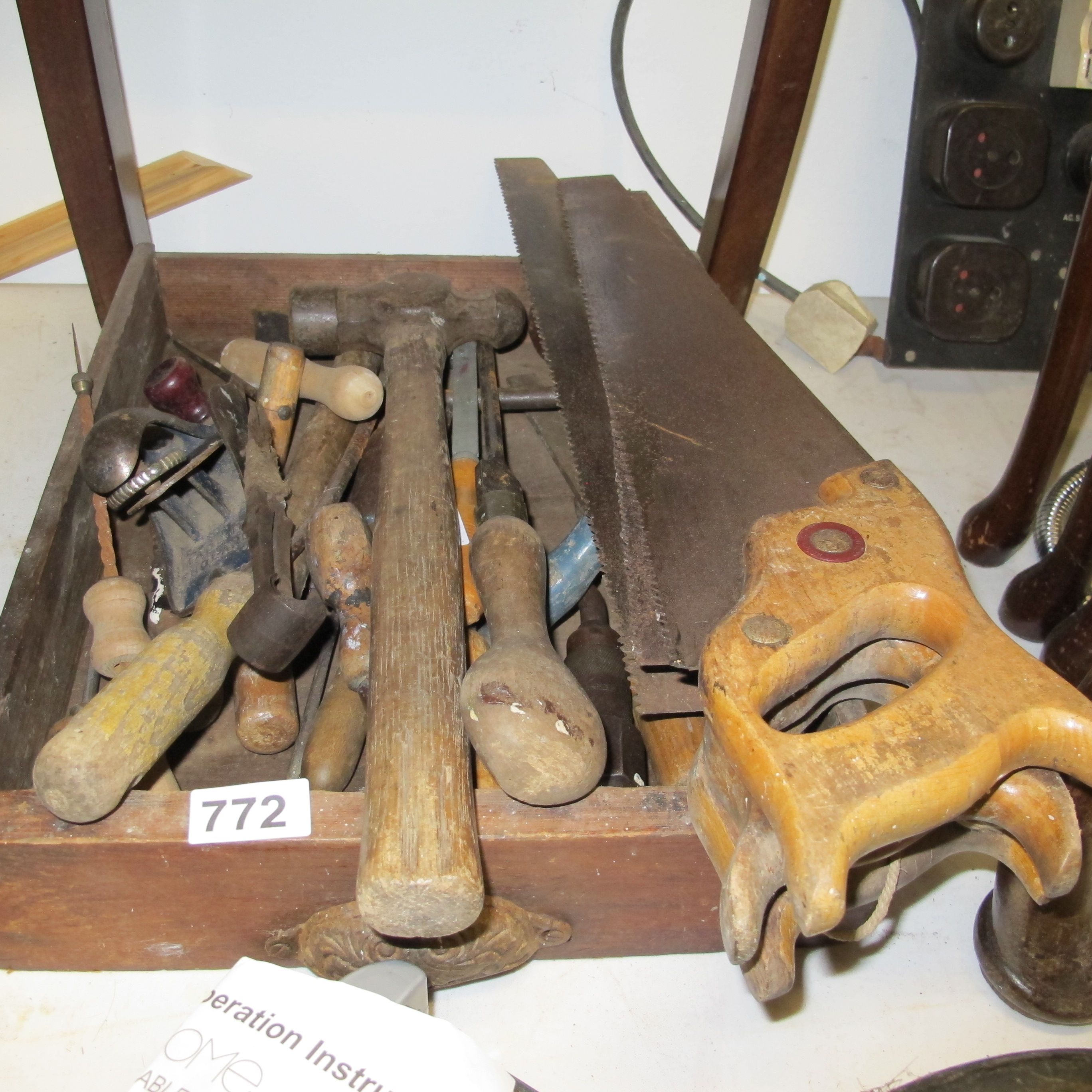 Lot 772