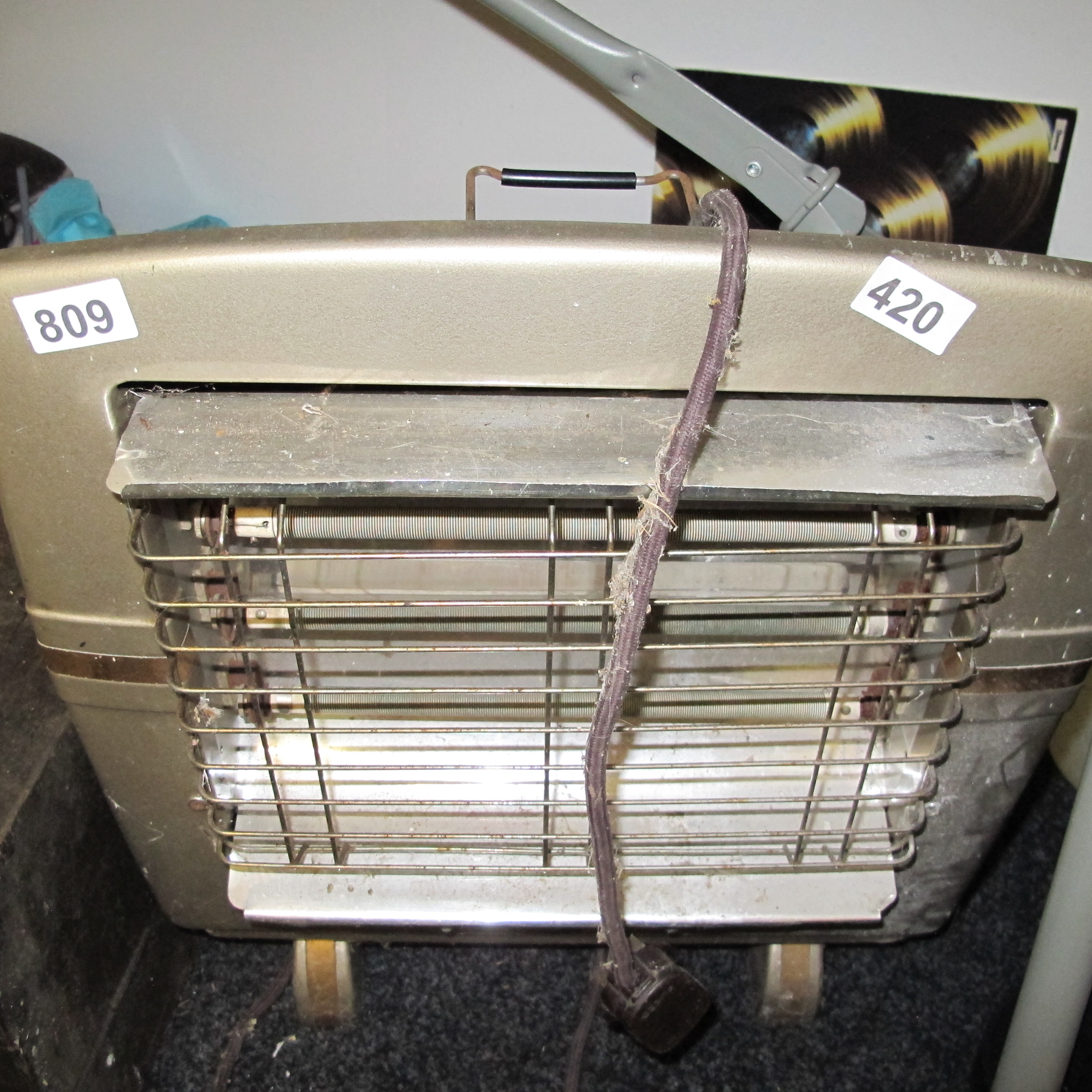 Lot 809