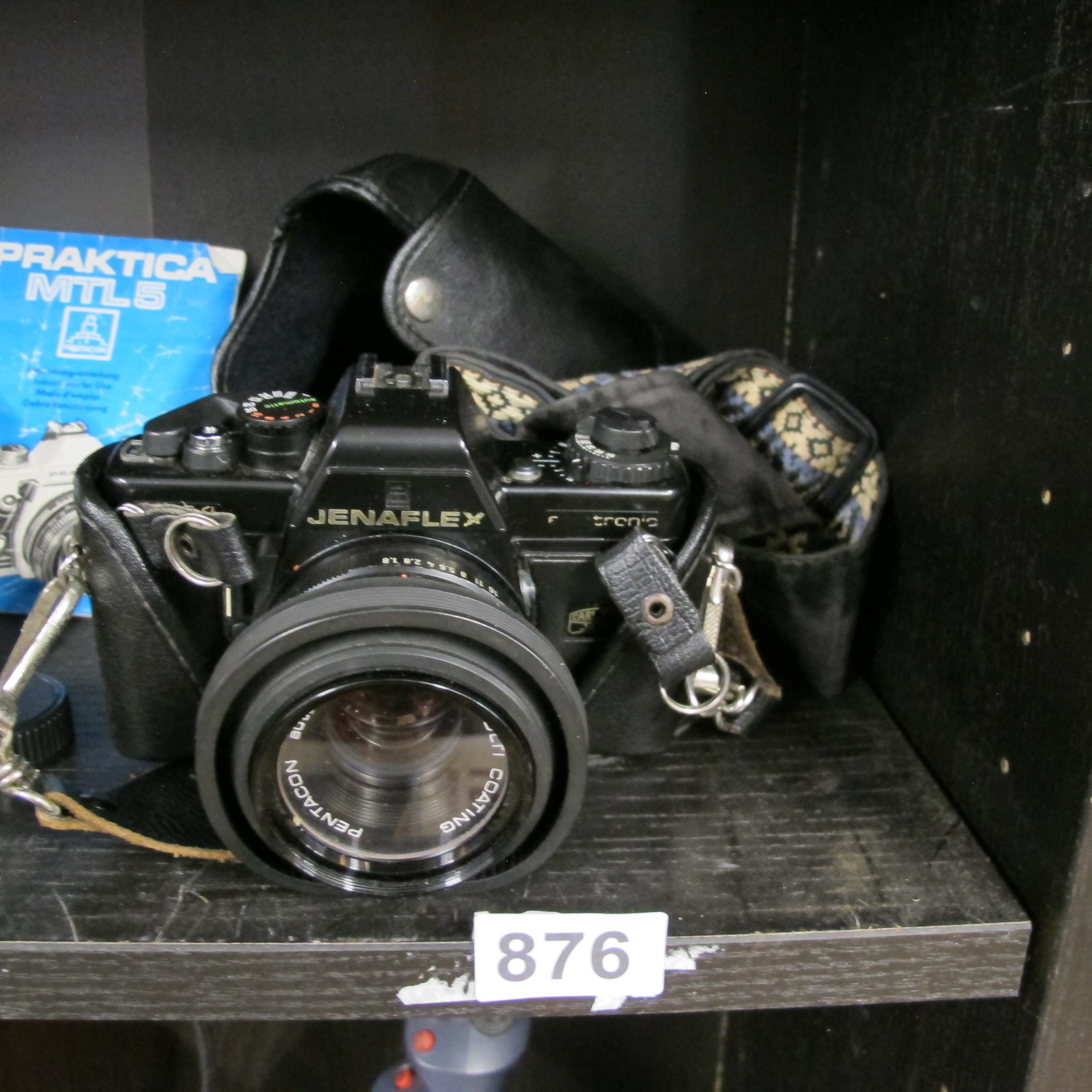 Lot 876