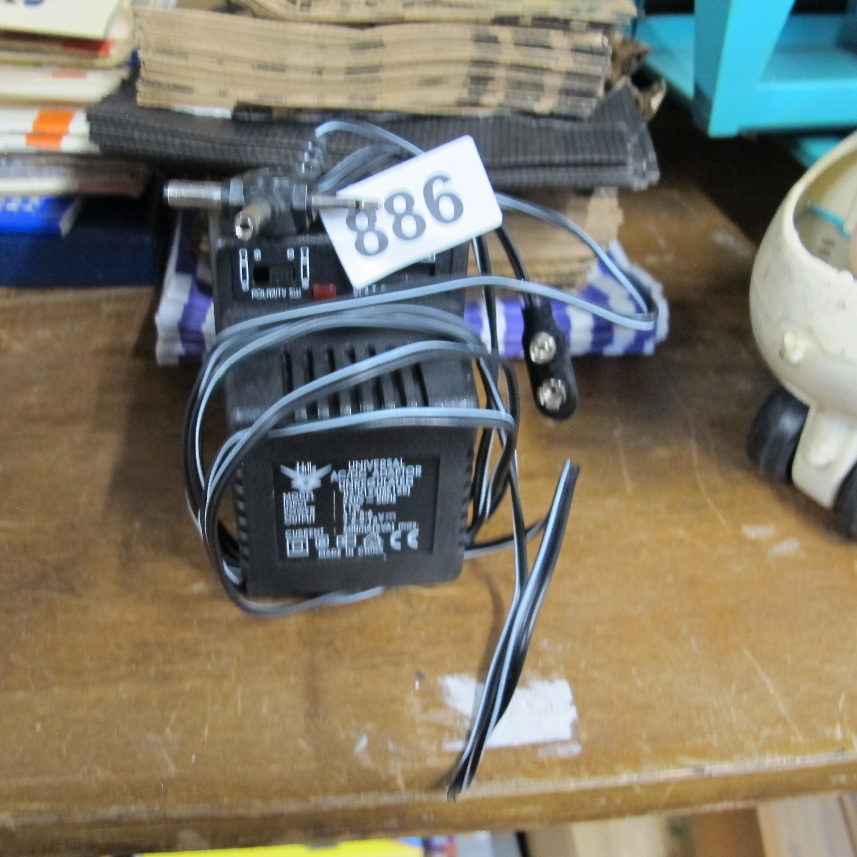 Lot 886