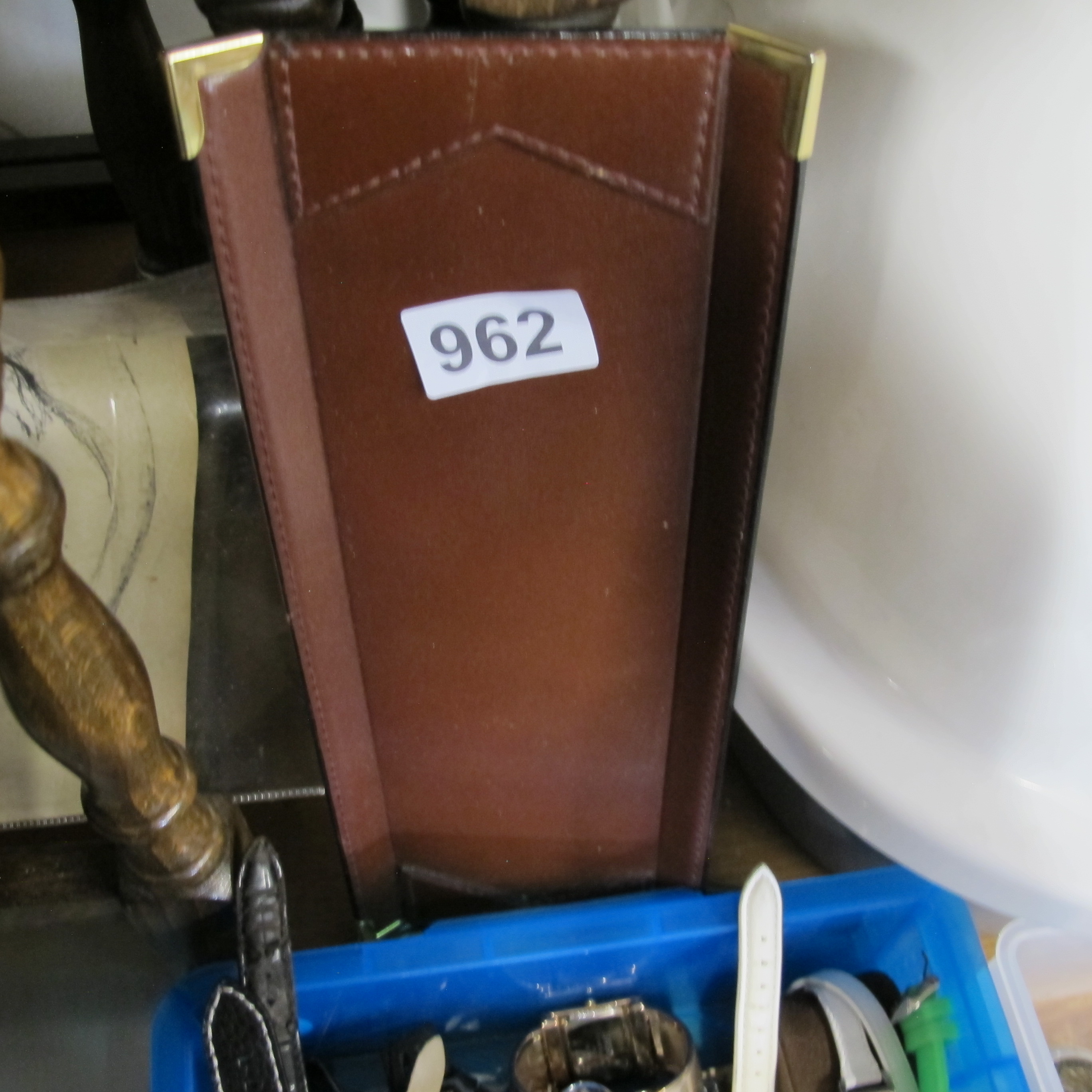 Lot 962