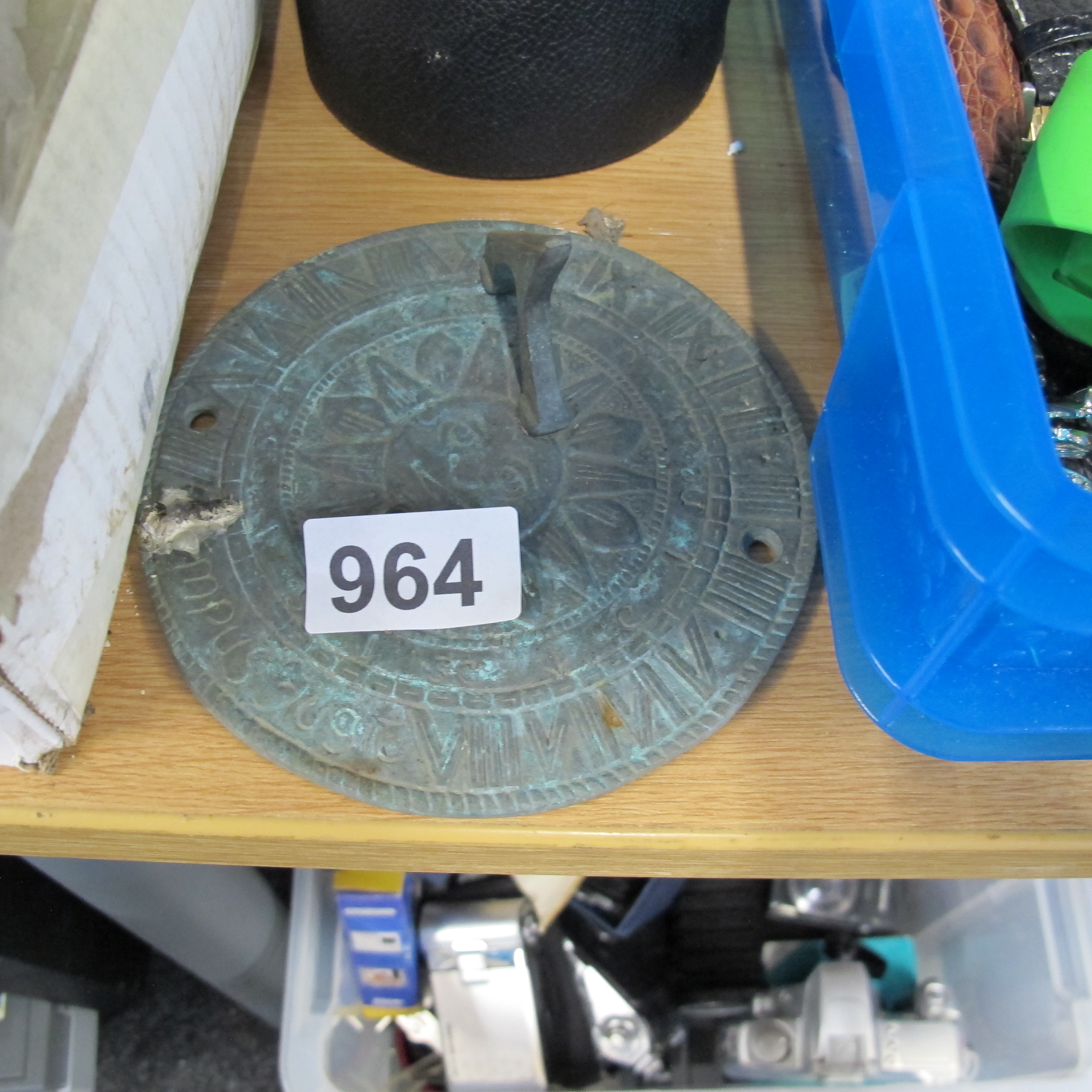 Lot 964