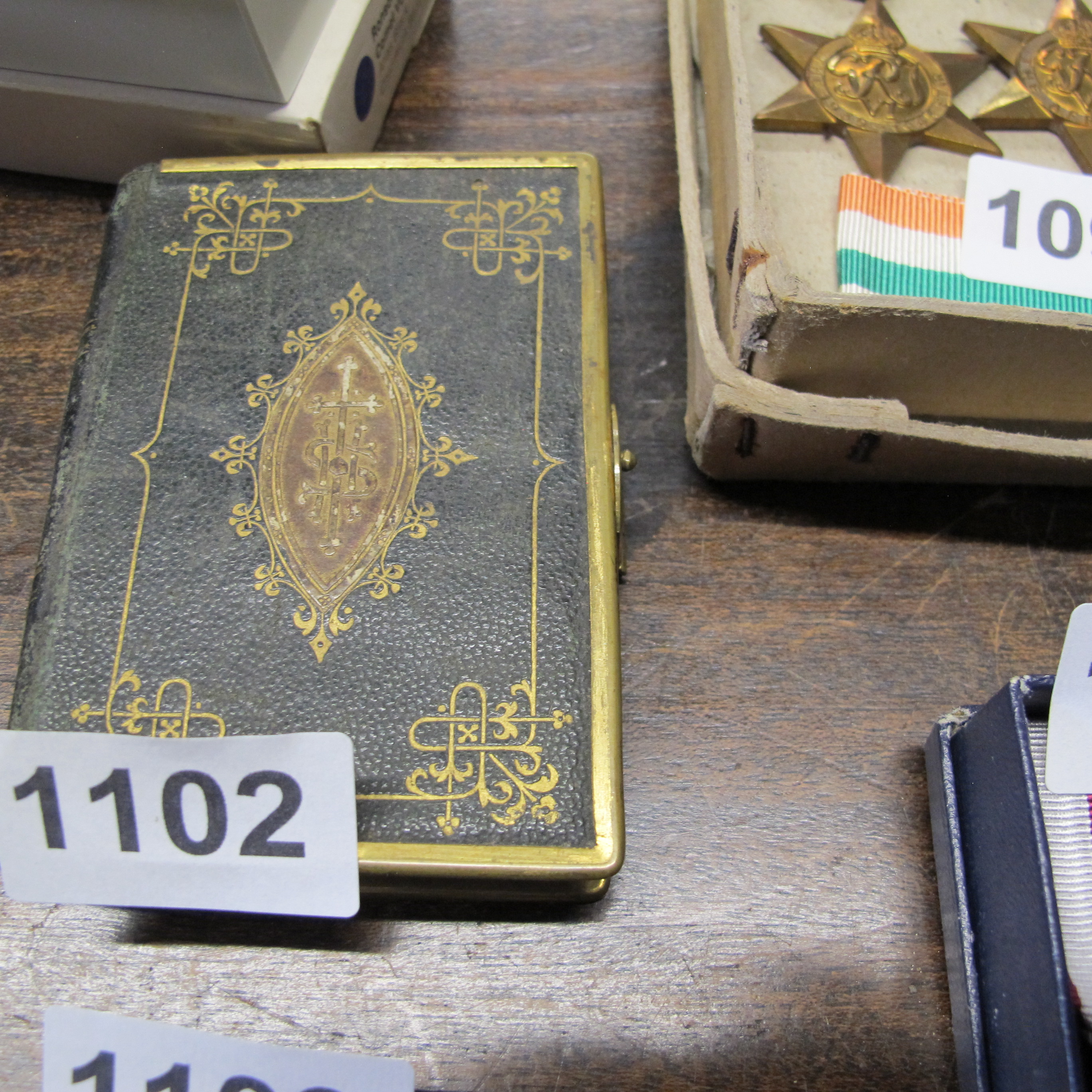 Lot 1102