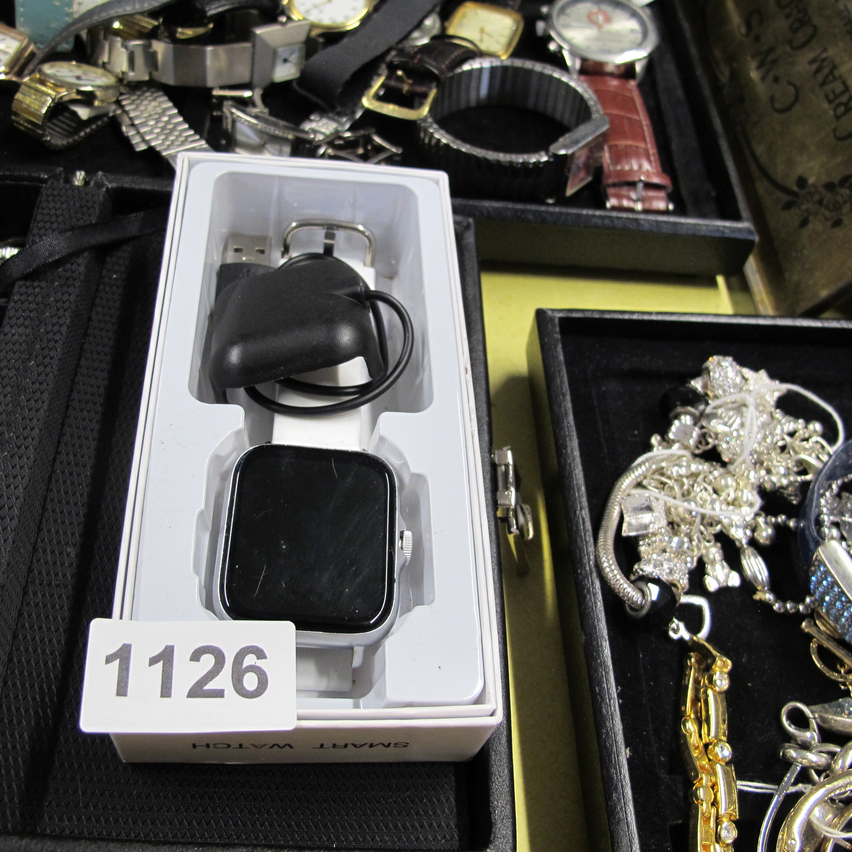 Lot 1126