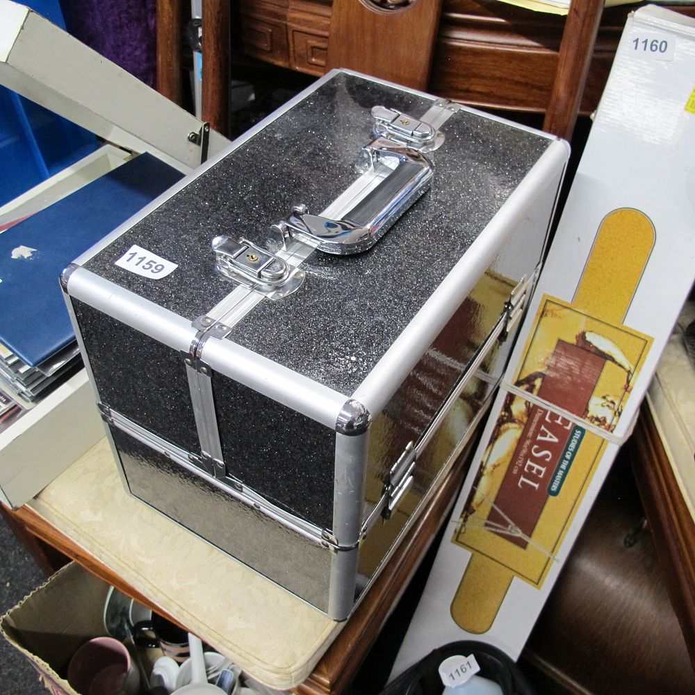 Lot 1159: An Assortment of Items Including a Professional-Style Makeup...