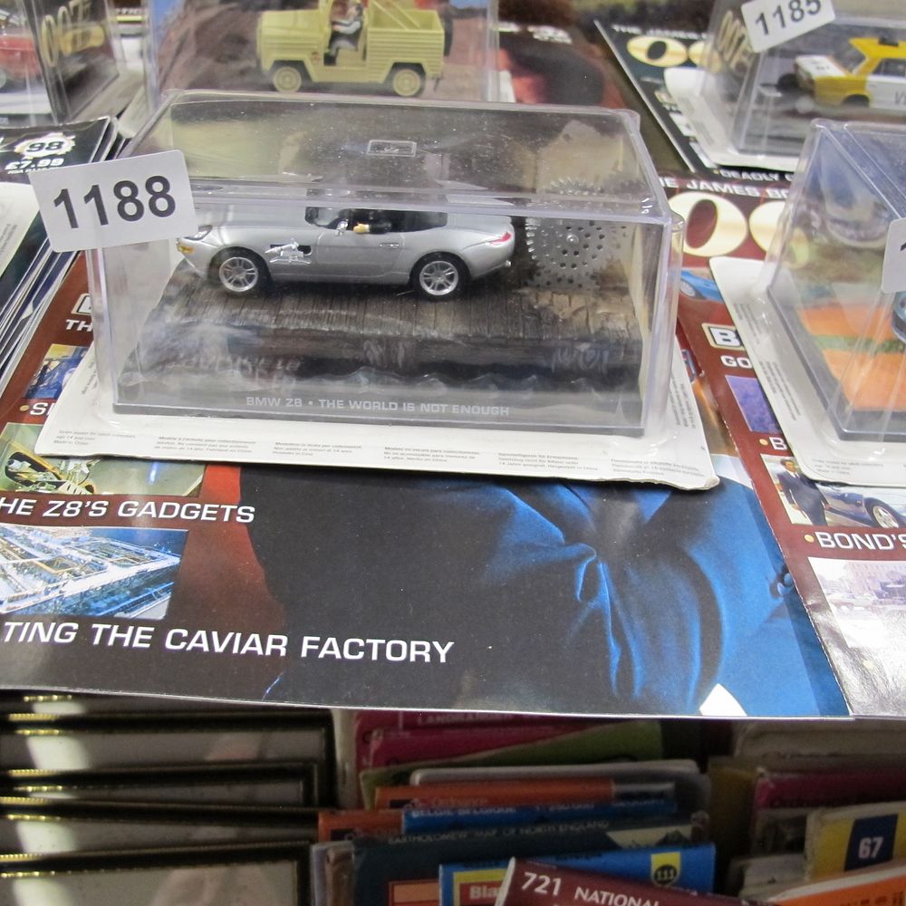 Lot 1188: James Bond Car Collection Eaglemoss BMW Z8 Die-Cast...