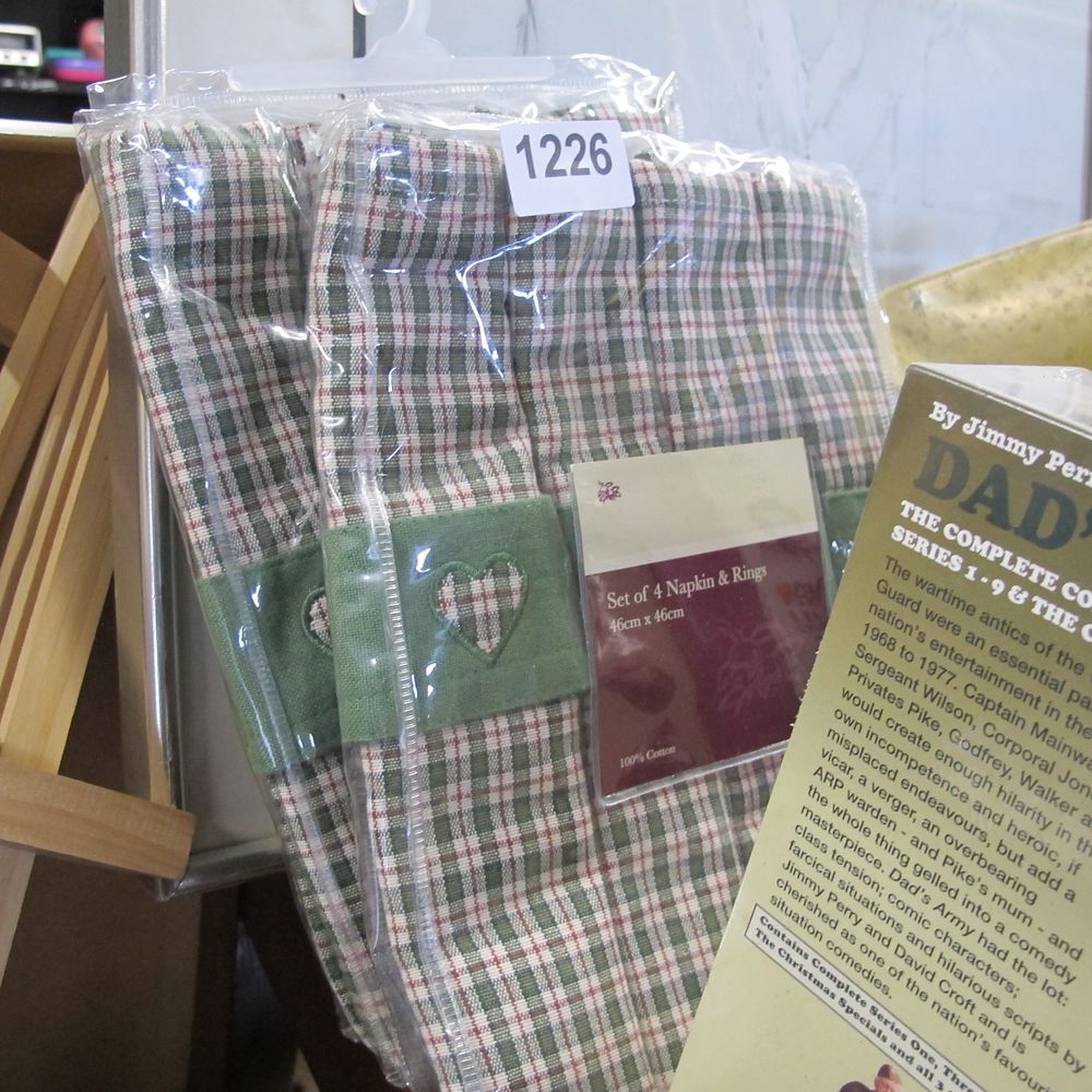 Lot 1226: A Group of Cotton Napkin Sets and a...