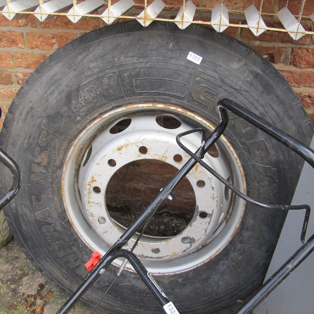 Lot 1323: One Goodyear Unitrac MSS 12R22.5 Commercial Vehicle Tyre...
