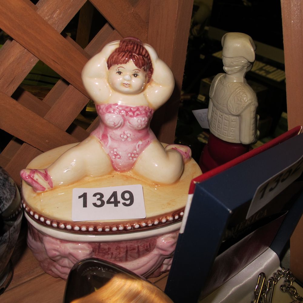 Lot 1349: Mid-20th-century kitsch ceramic trinket box in the style...