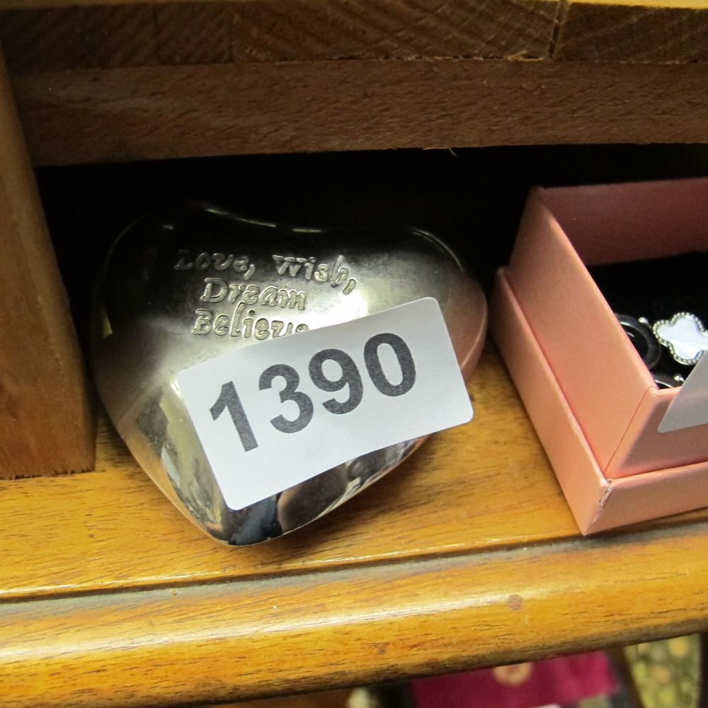 Lot 1390: A Silver-Plated Heart-Shaped Sentimental Trinket Box