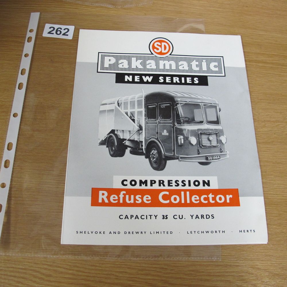 Lot 262: A Shelvoke and Drewry SD Pakamatic New Series...