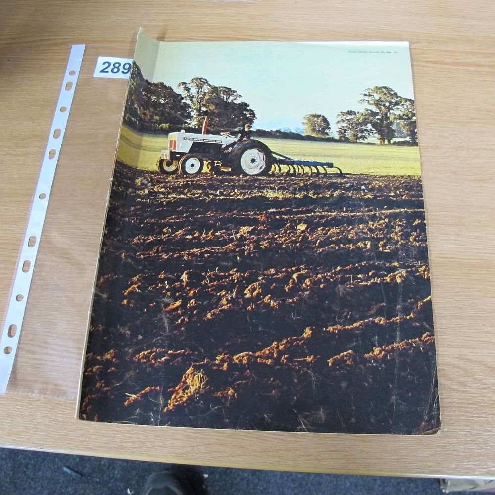 Lot 289: An original 1968 David Brown Selectamatic 880 tractor...