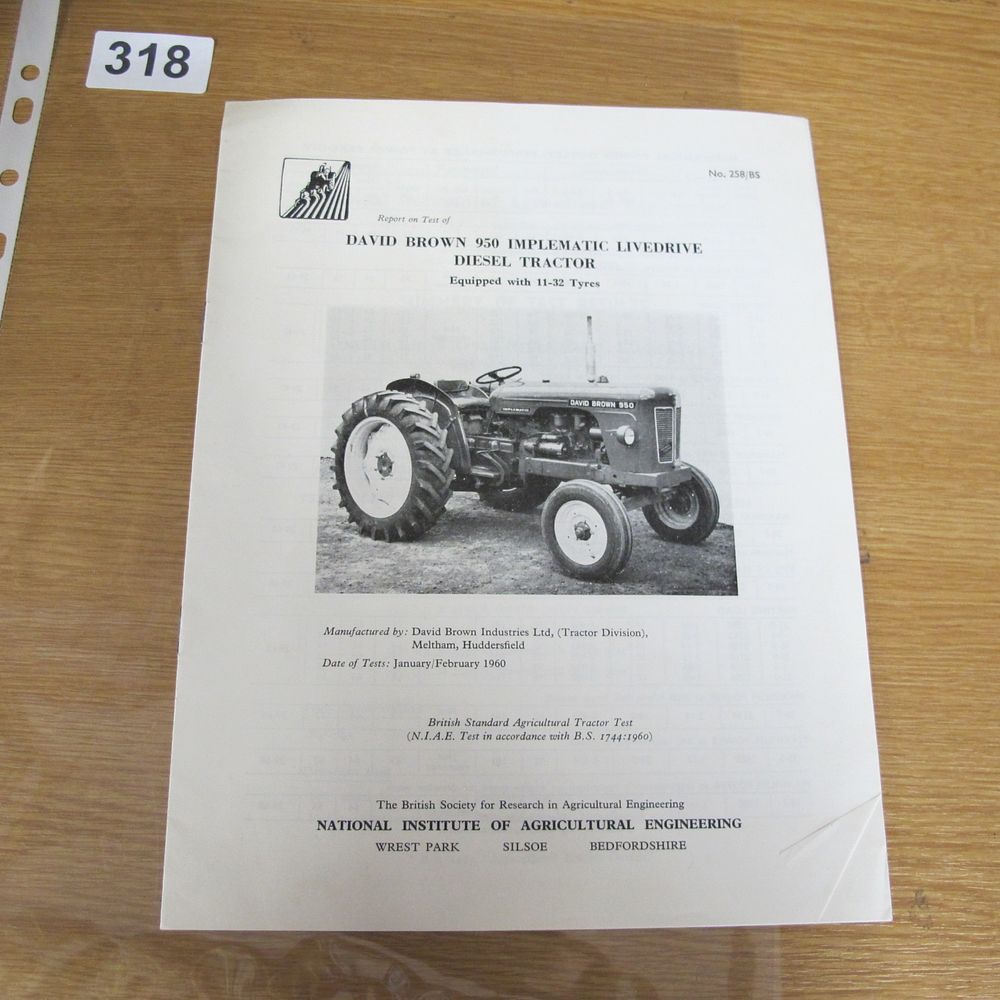 Lot 318: A 1960 NIAE David Brown 950 Implematic Livedrive...