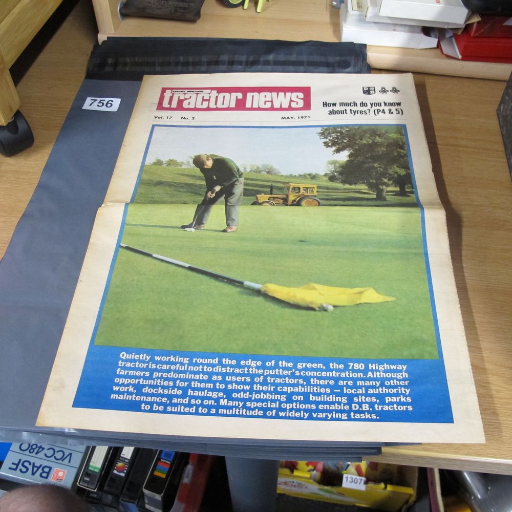 Lot 756: David Brown Tractor News Magazine Volume 17 Number...