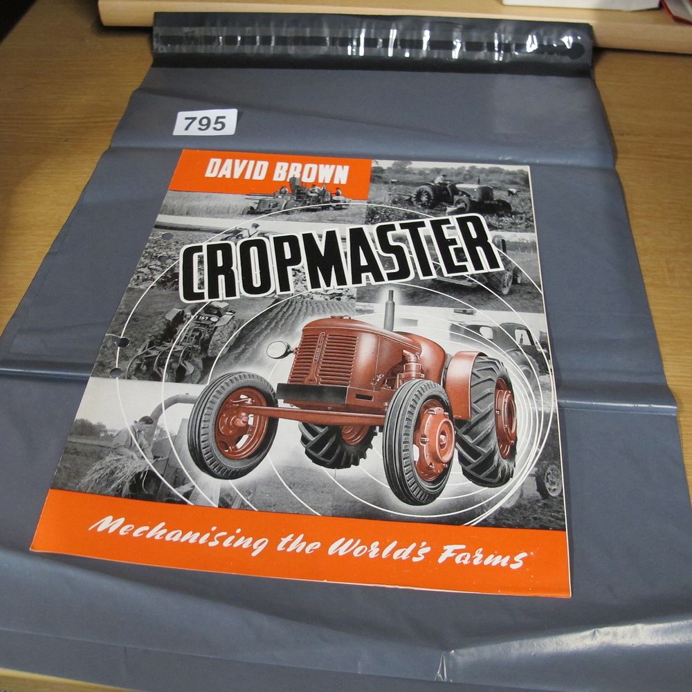 Lot 795: A Vintage David Brown Cropmaster Sales Brochure