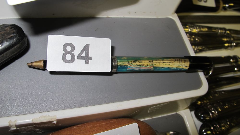 Lot 84: Souvenir Floating Boat Novelty Ballpoint Pen